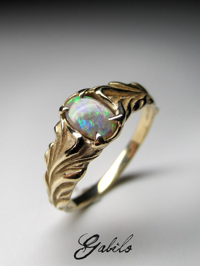 Dark Opal Gold ring unisex Flower Engagement ring Australian opal In New Condition In Berlin, DE