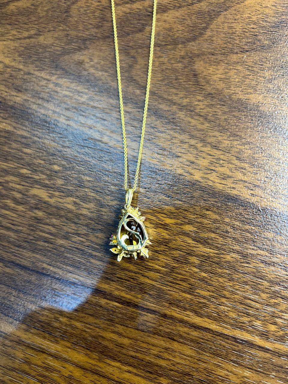 Collana con ciondolo in oro 14K con diamante a forma di goccia di citrino arancione scuro in vendita 2