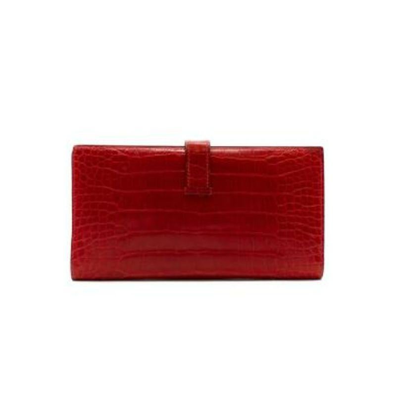 Dark red Alligator pave diamond clasp long wallet For Sale 4