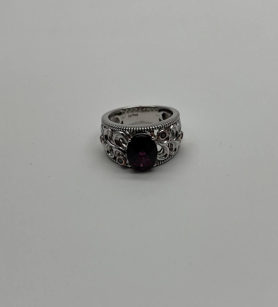Dark Red Garnet 14k White Gold Statement Sculptural Grooves Waves Fleur Ring For Sale 8