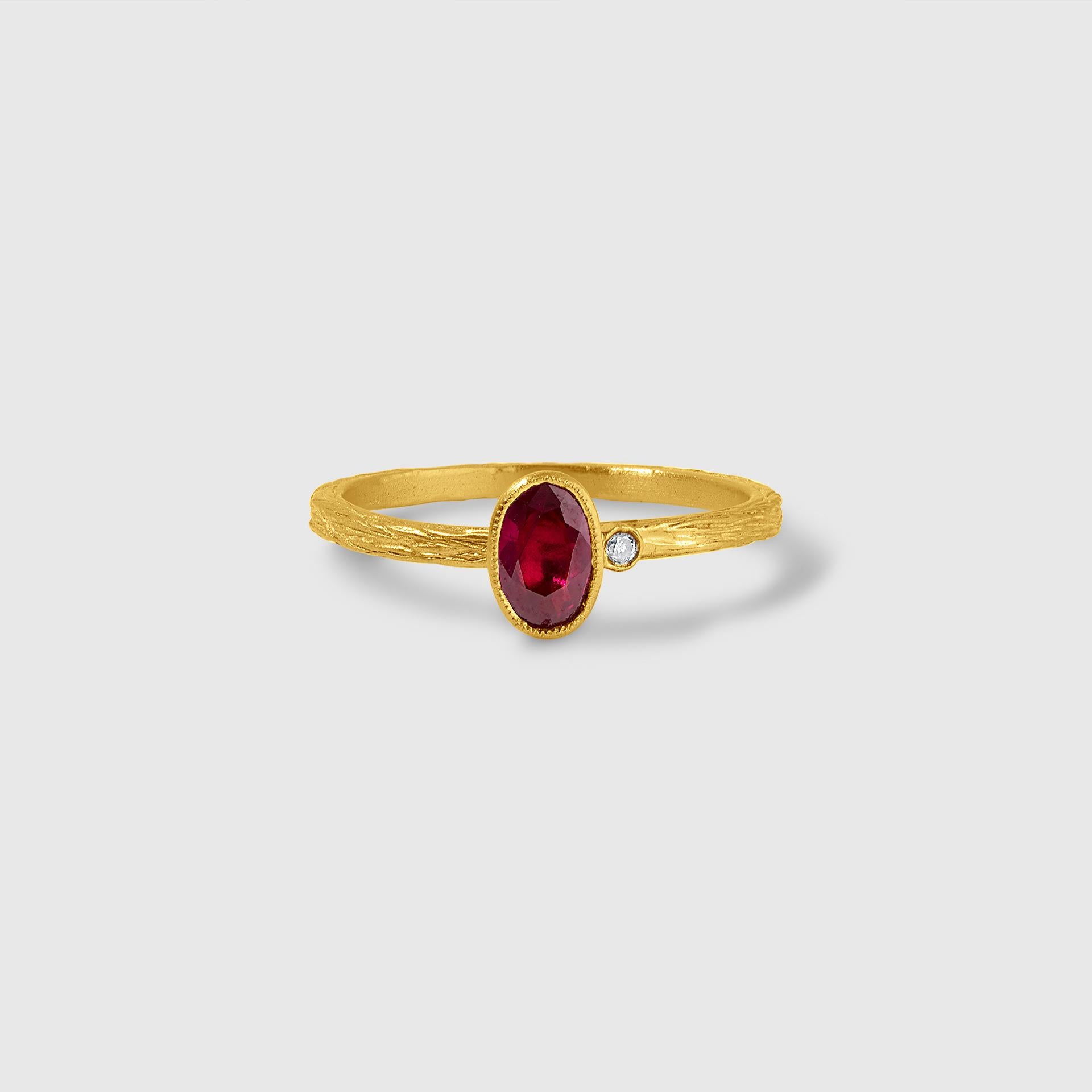Contemporary Dark Red, Oval Single Ruby with Diamond, 24kt Solid Gold Ring For Sale