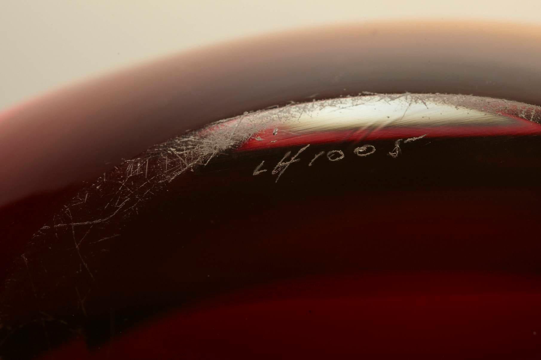 Cuenco de vidrio Sommerso rojo oscuro / Vide Poche de Vicke Lindstrand para Kosta - Firmado en venta 2