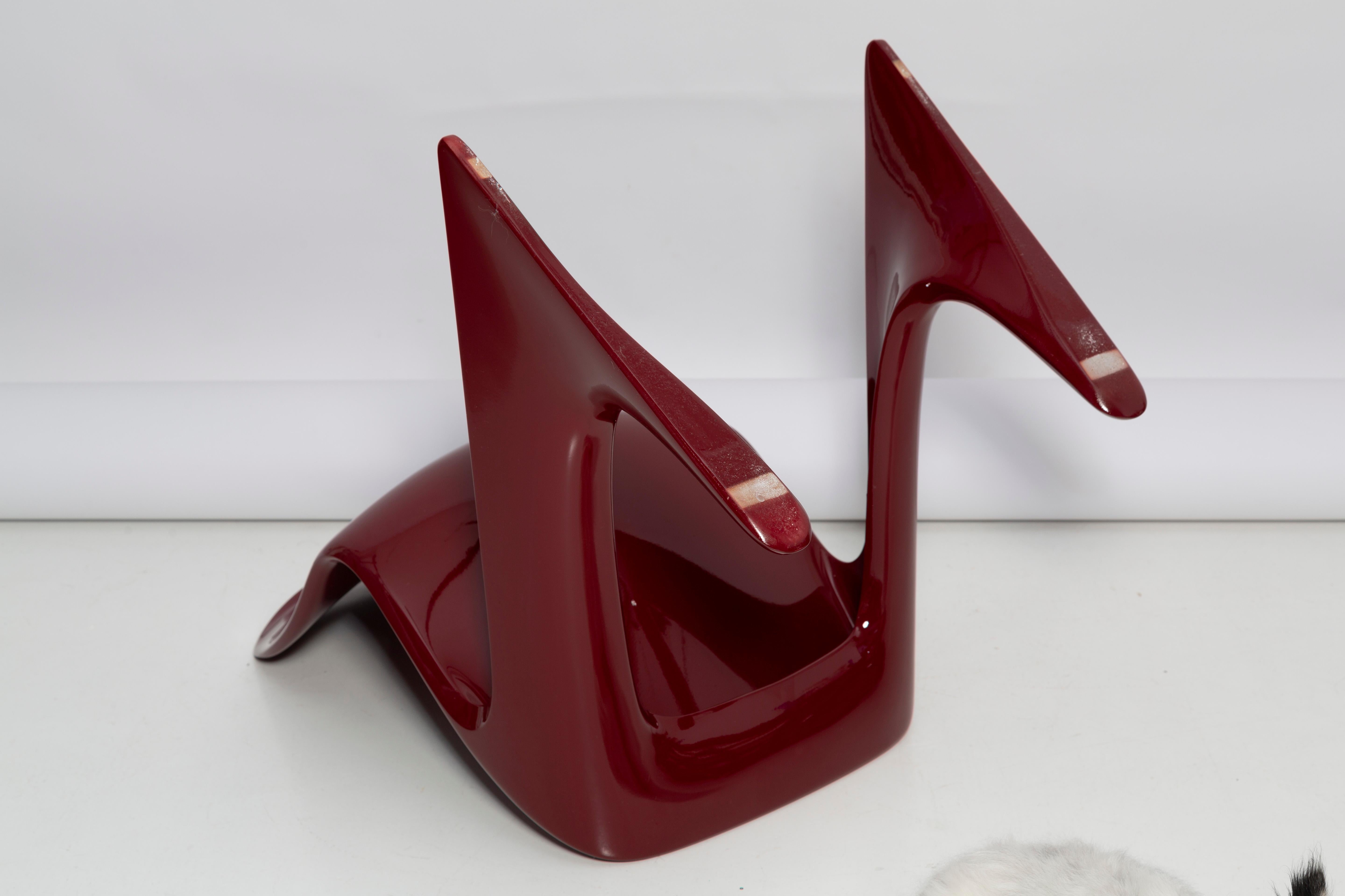 Vetroresina Sedia Canguro Vino Rosso Scuro Disegnata da Ernst Moeckl, Germania, 1968 in vendita