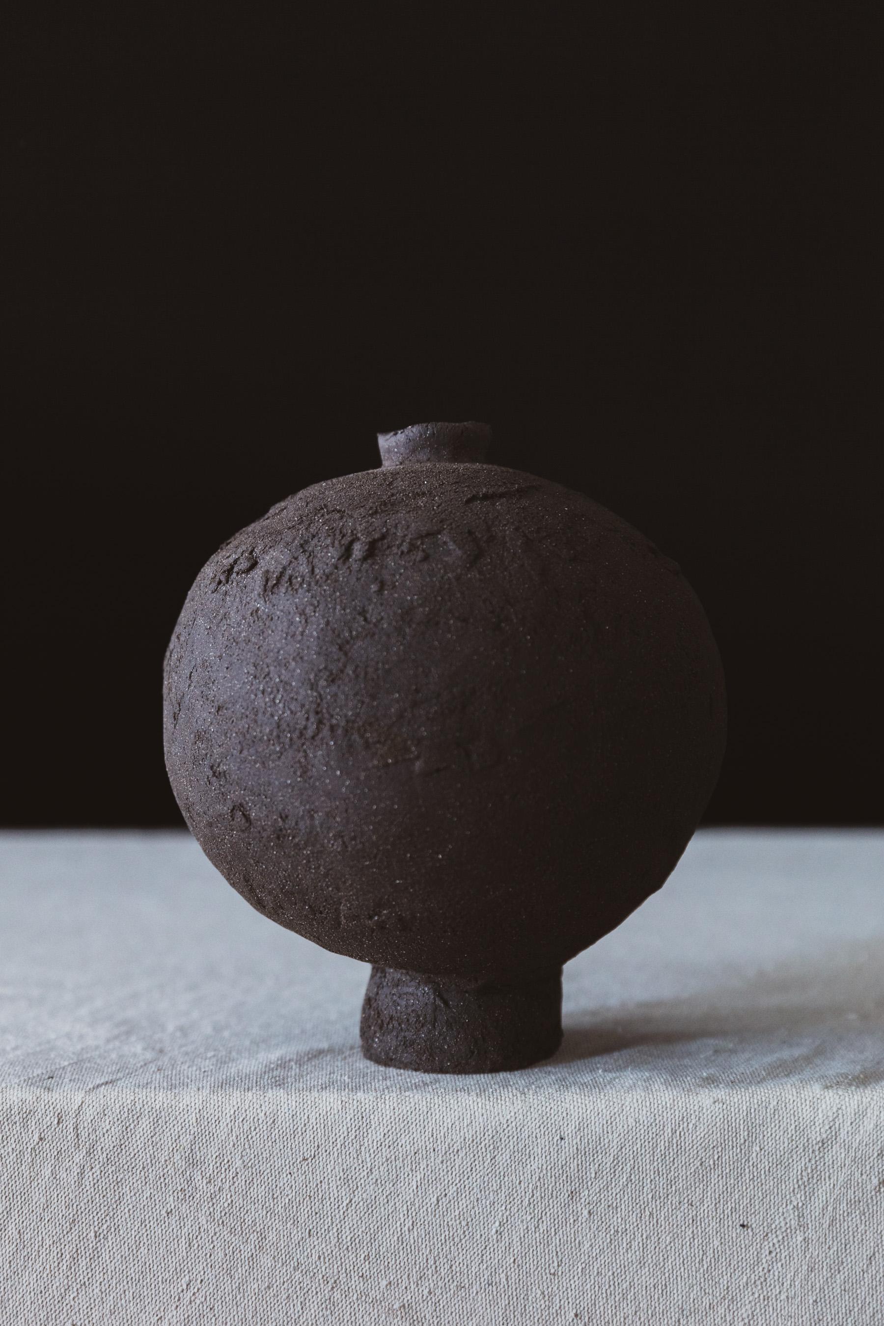 American Dark River Moon Jar, Minimalist Ceramic Vase, Mugly, NYC, Glacier Collection For Sale