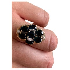 Dark sapphire & Diamond ring 14KT yellow gold