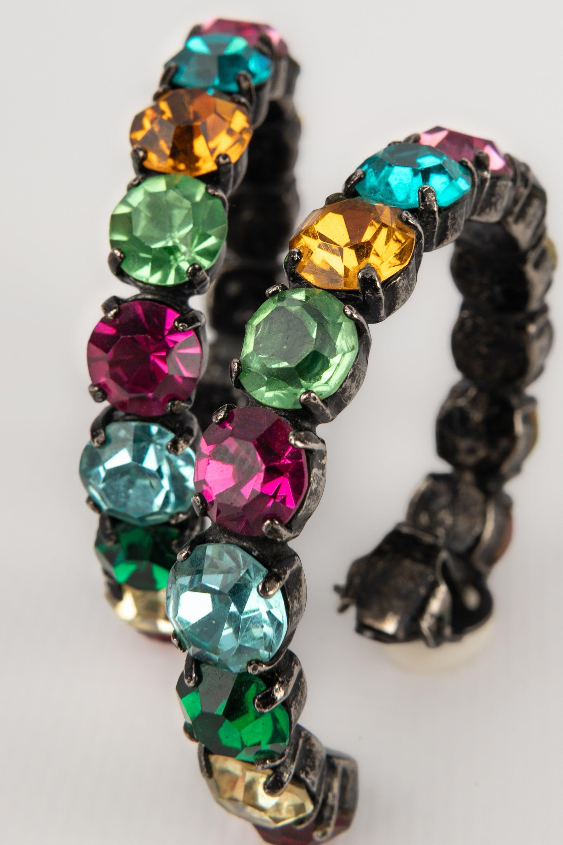 Orecchini con strass a clip in metallo argentato scuro, anni '80 in vendita 2