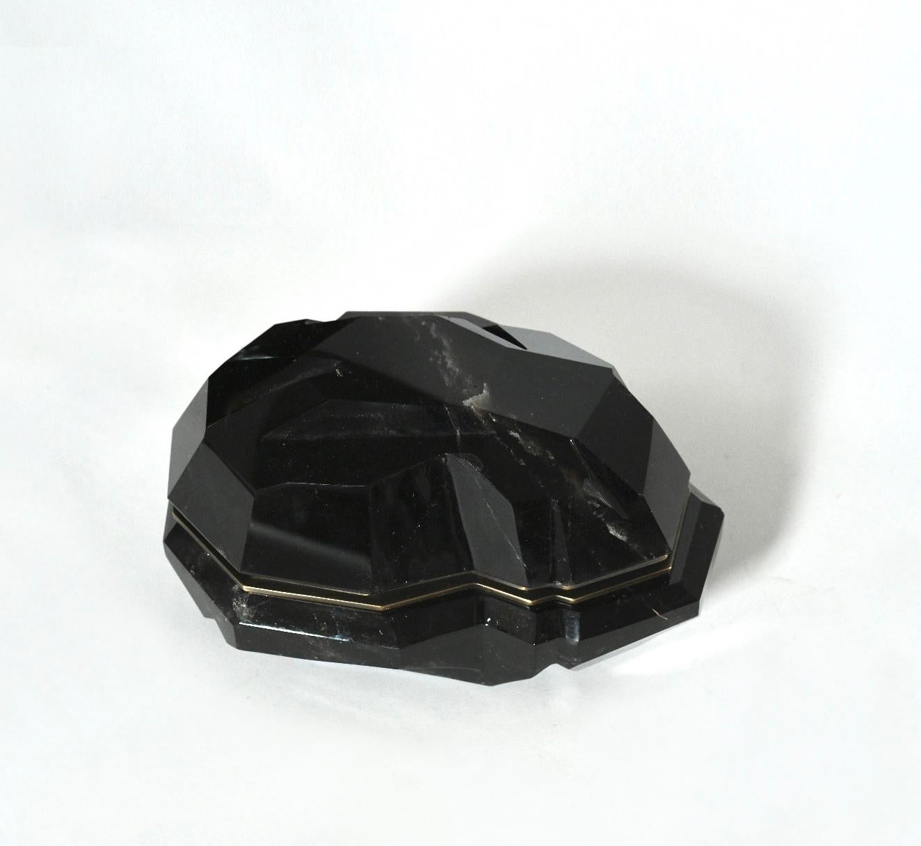 Dark Smoky Rock Crystal Box by Phoenix In Excellent Condition For Sale In New York, NY
