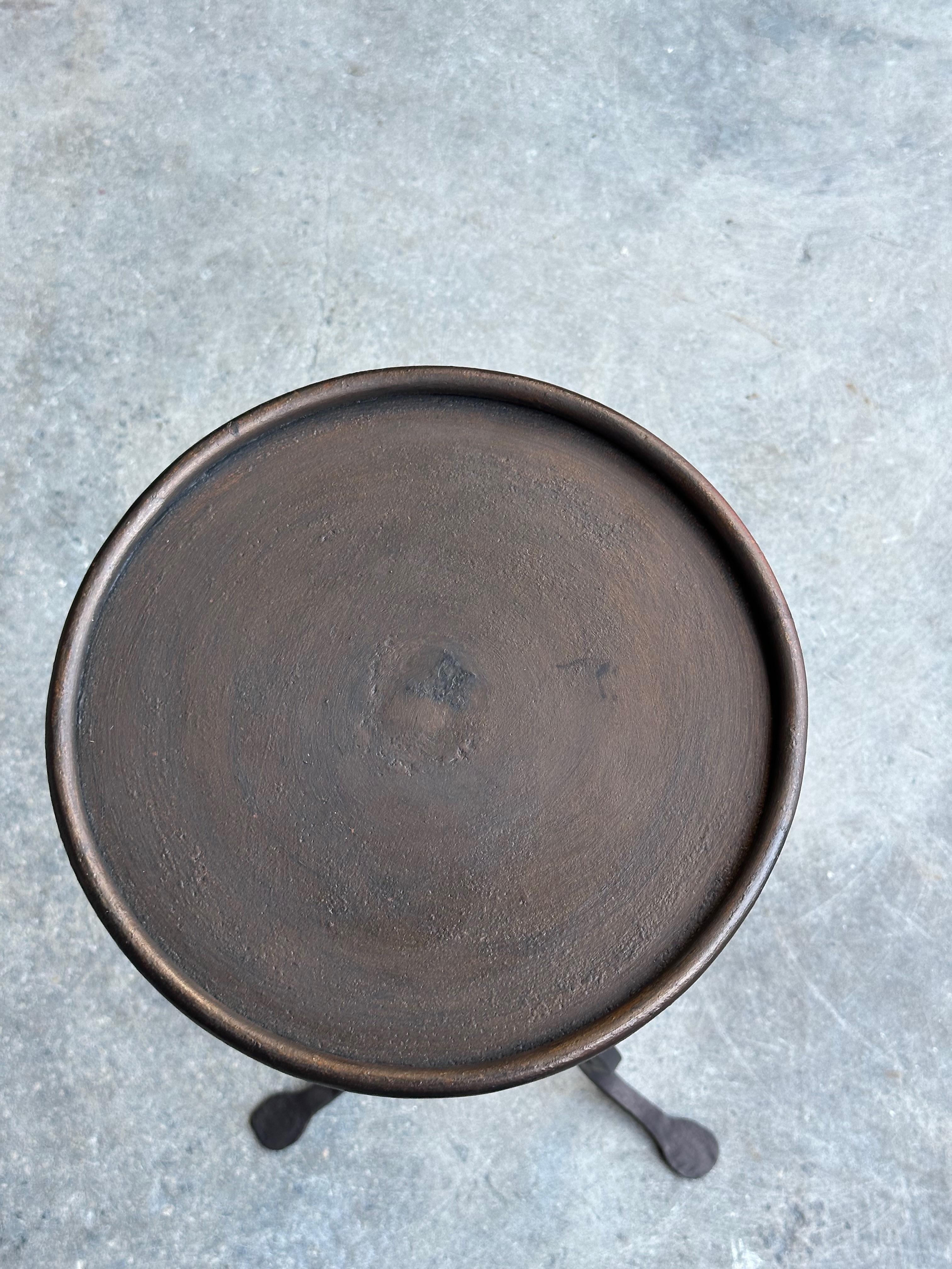 Dark Spanish Drinks Table with Gold Highlights For Sale 5