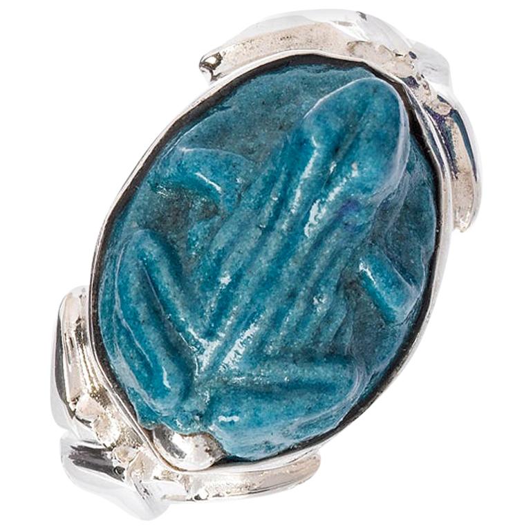 Dark Turquoise Egyptian Faience Frog Ring, Sterling Silver with Egyptian Motif For Sale