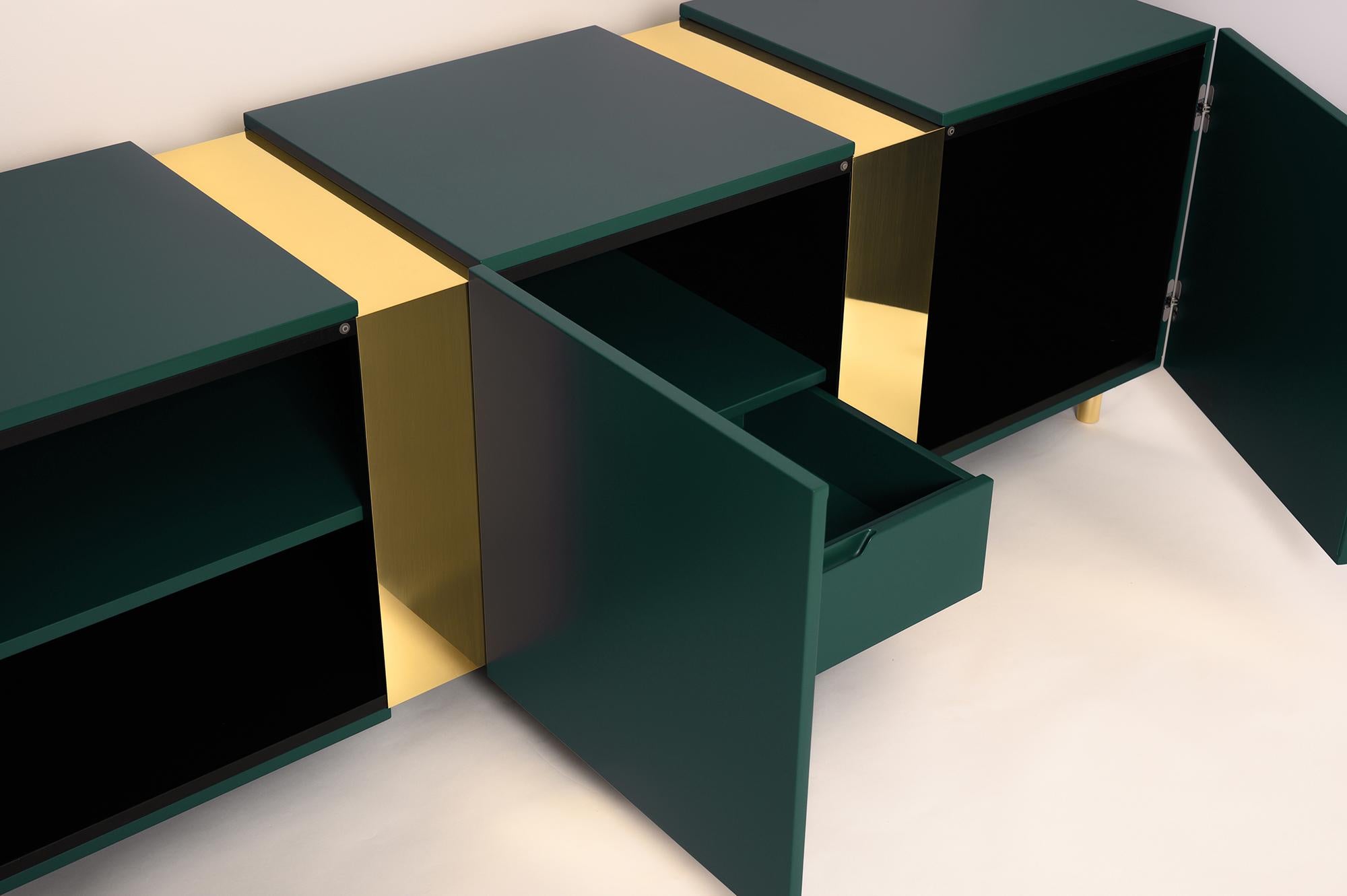 Modern Dark Turtle Dove Sideboard in Brass and Colorful Lacquered Wood, Geometric-Shaped For Sale