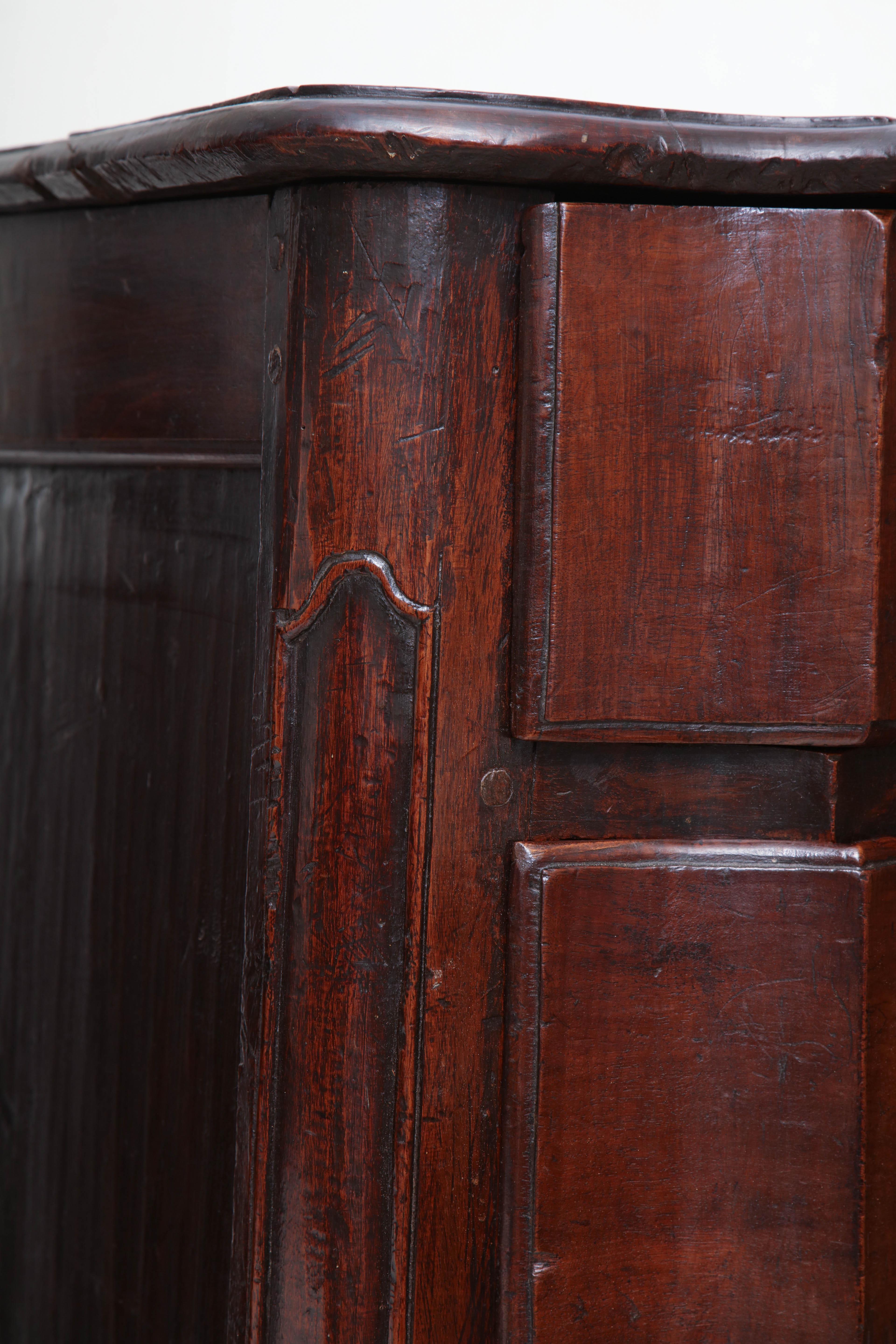 Dark Walnut Commode with Shaped Drawers, 18th Century, French For Sale 7