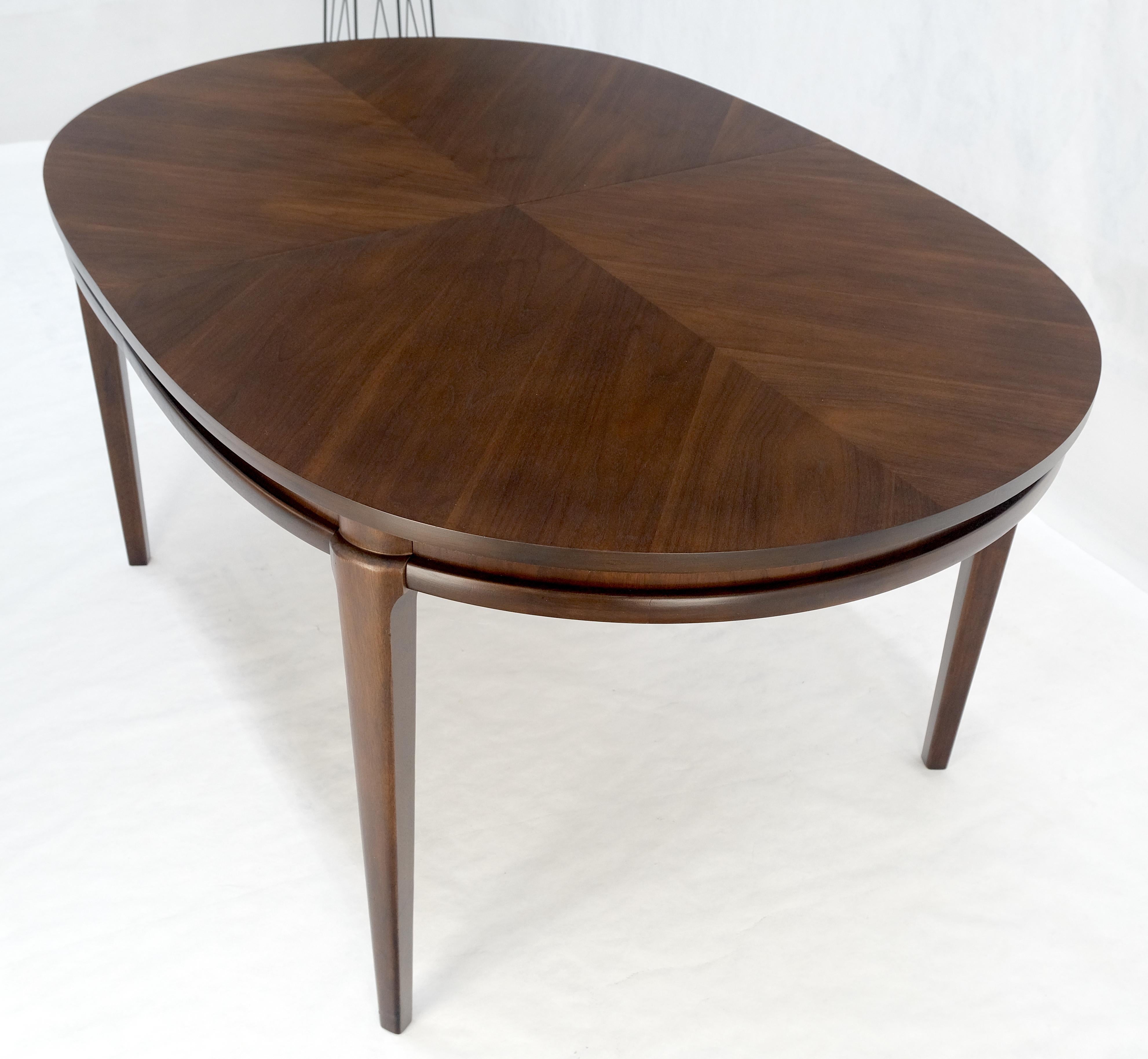 Dark Walnut Oval MCM c1970s Dining Table w/ Two Extension Boards Leaves MINT For Sale 7