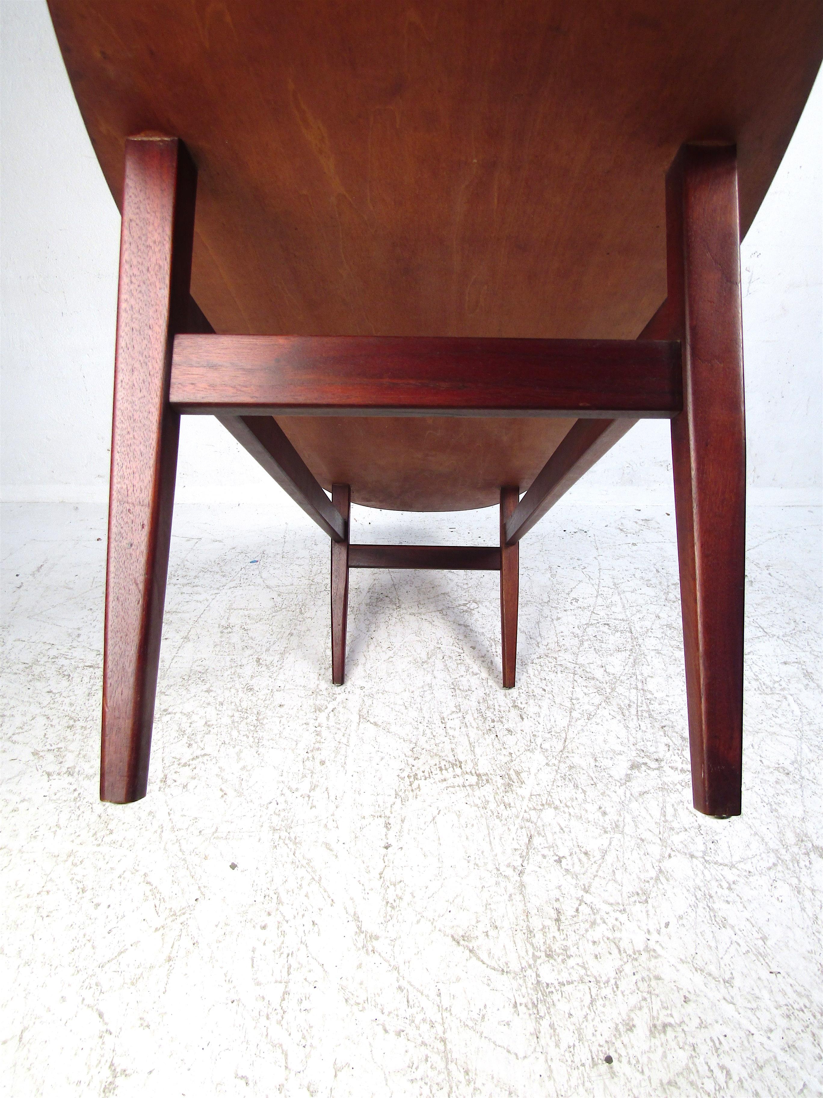 Dark Wood Oval Coffee Table 3