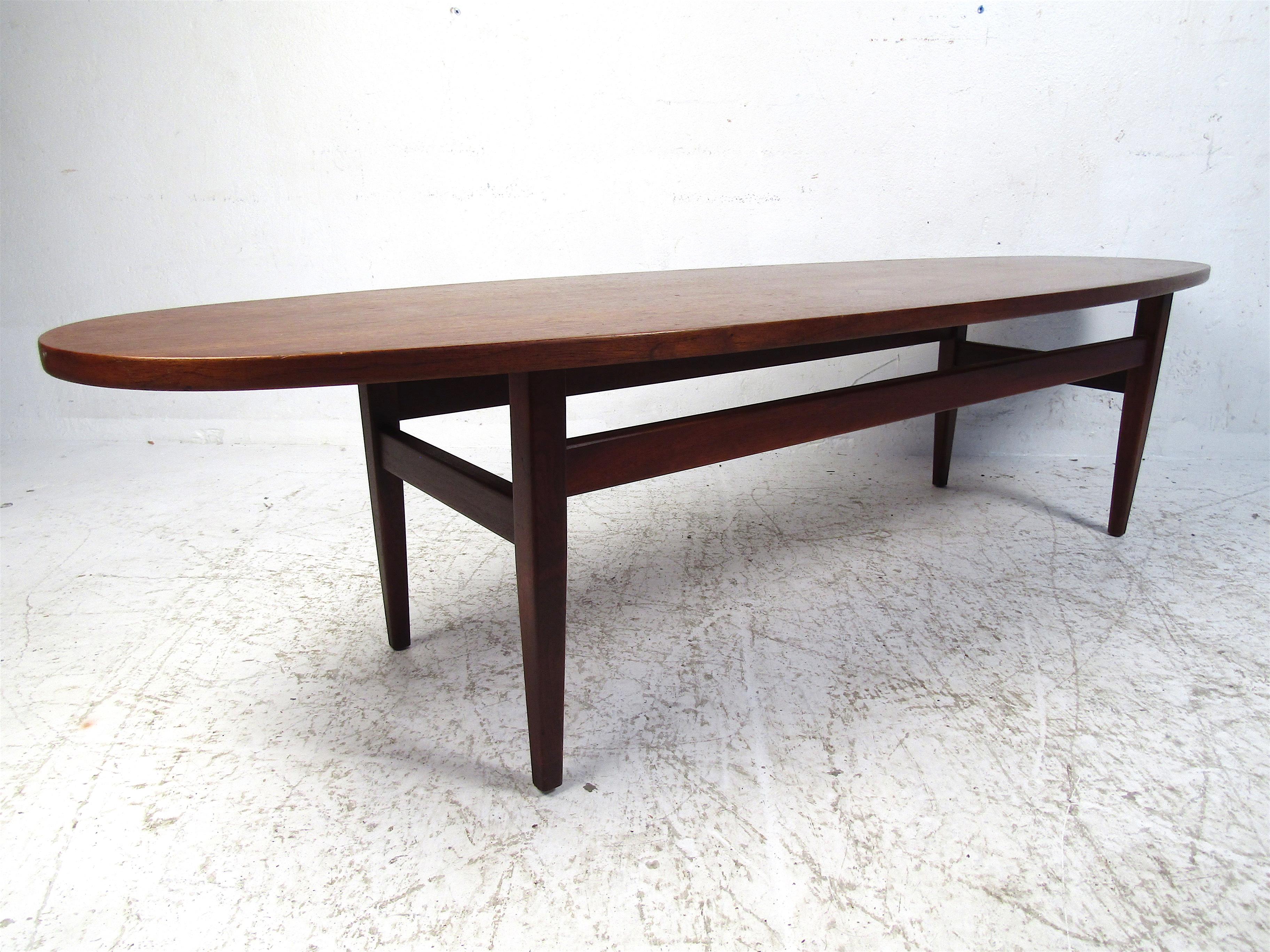 20th Century Dark Wood Oval Coffee Table