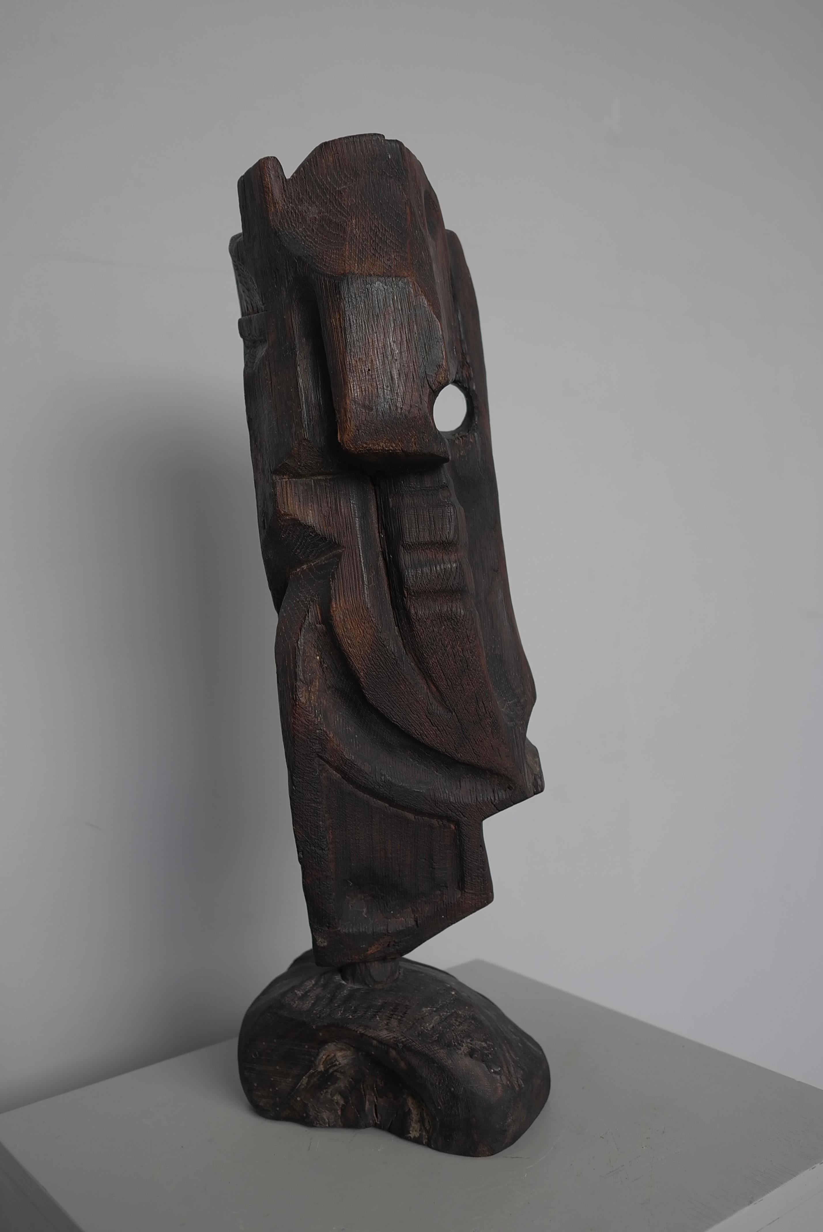 Bois Dark Wooden Abstract Sculpture by Artist Jef Depassé Mid-Century Modern 1970 en vente