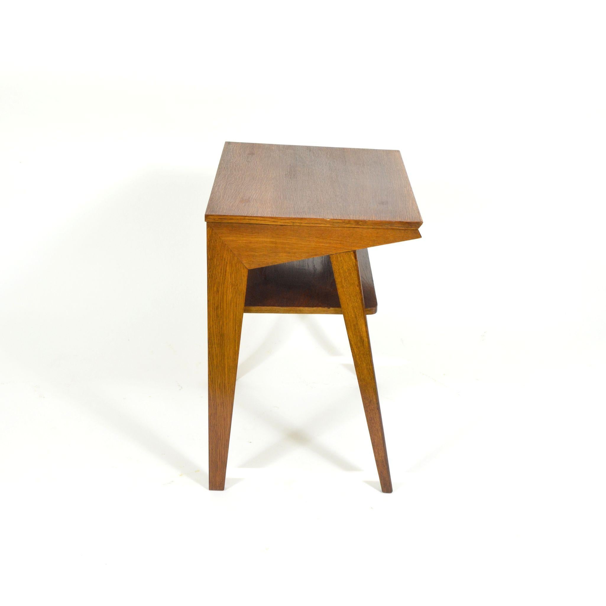 Darked Stained Oak Side Table, 1970s In Good Condition For Sale In Zbiroh, CZ