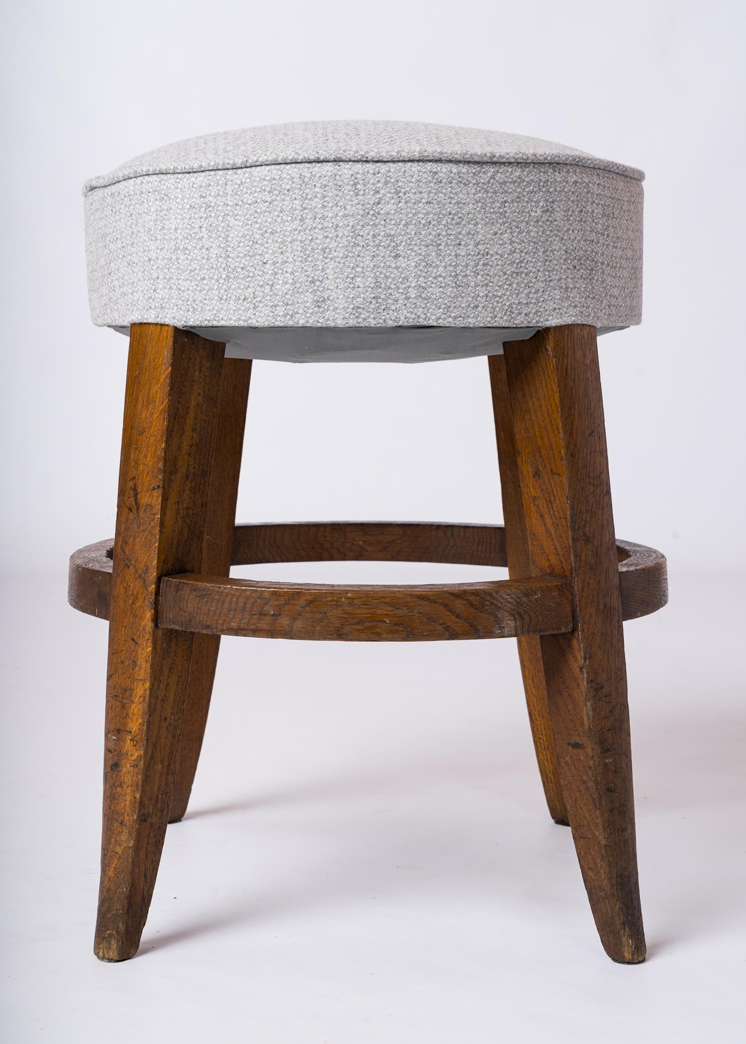 Darkened Oak Four Legged Upholstered Art Deco Stool - France 1930's (Polster) im Angebot