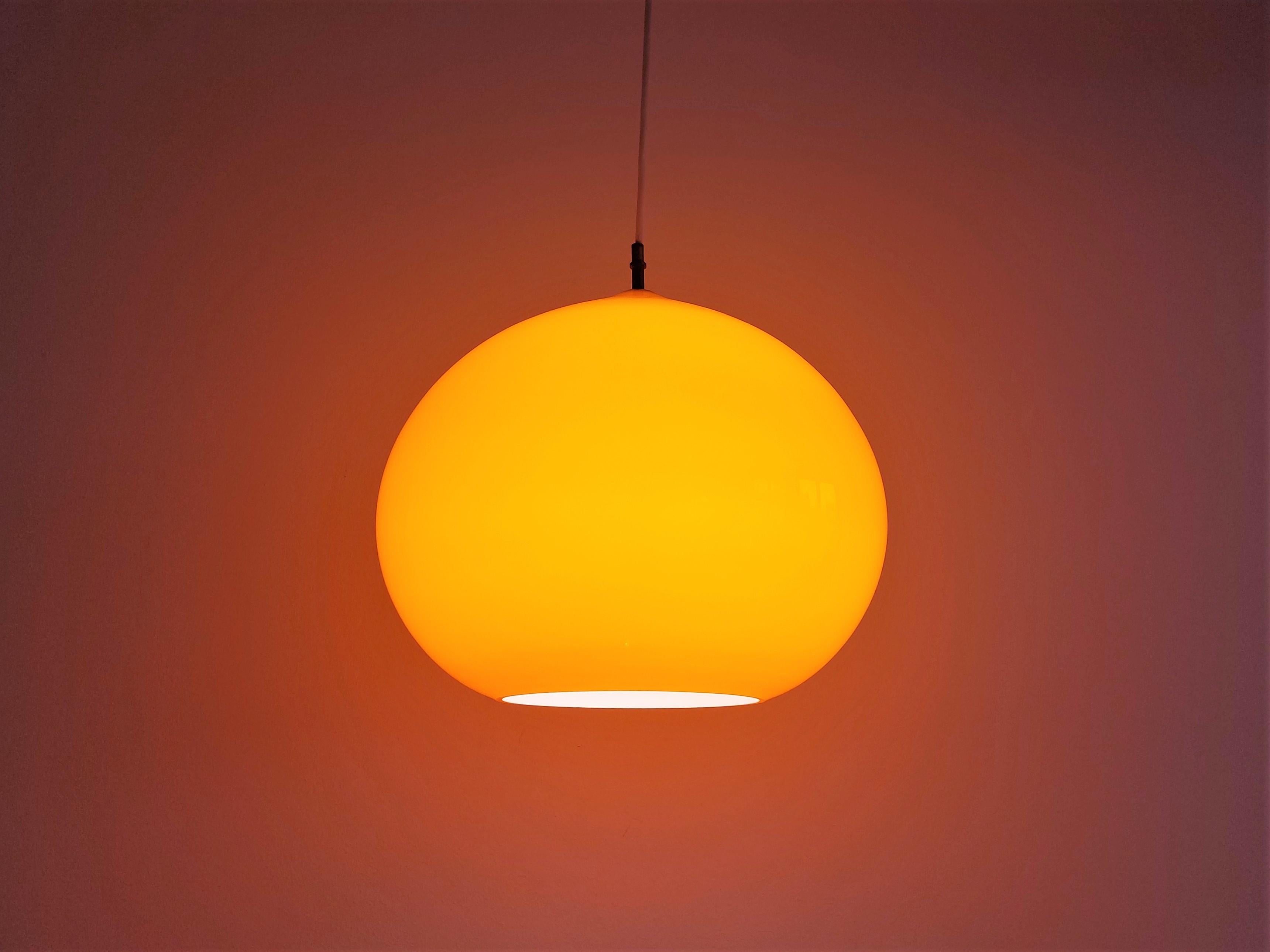 Mid-20th Century Darker Orange L51 'Cipola' Pendant Lamp by Alessandro Pianon for Vistosi, Italy