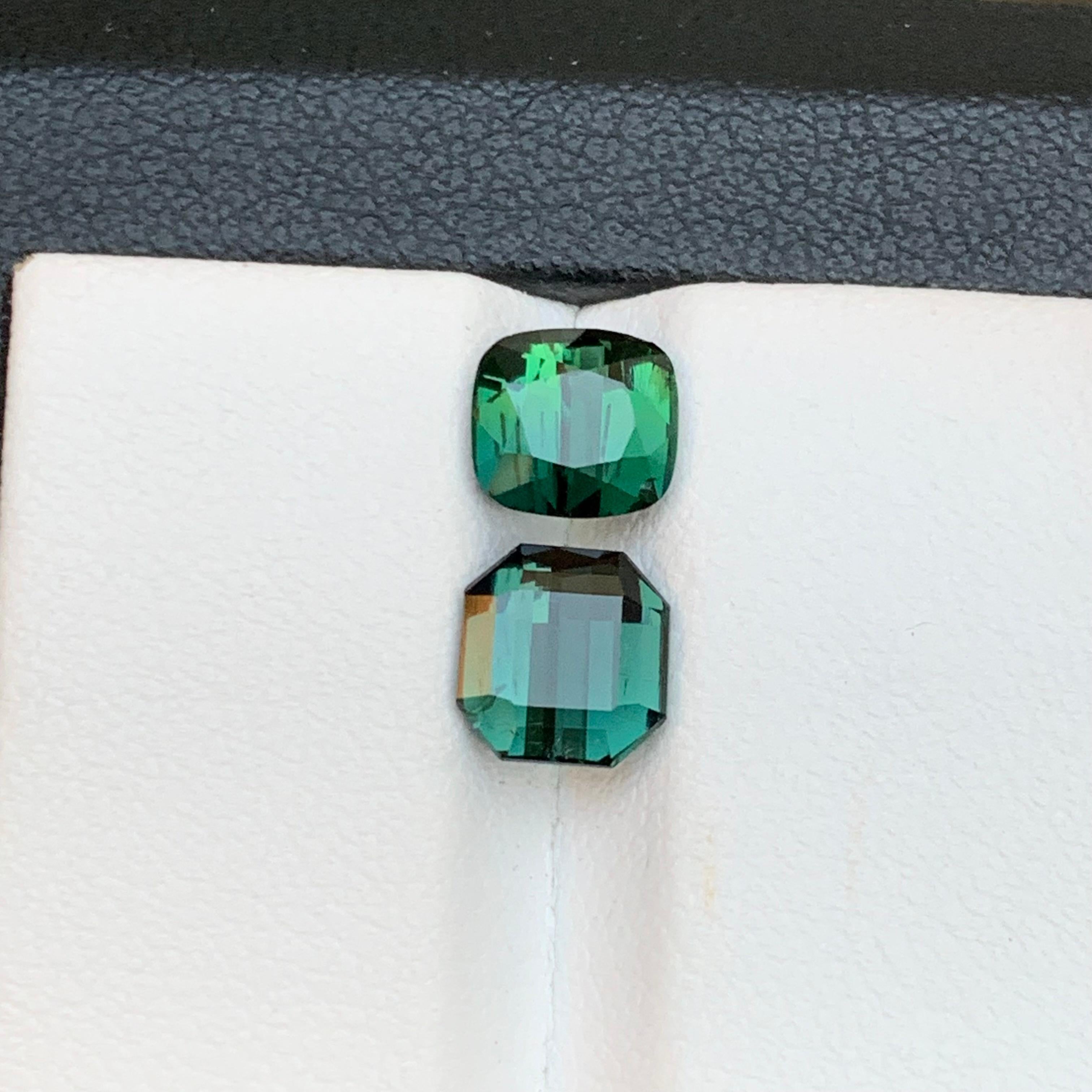 Darkish Green & Bluish Green Natural Tourmaline Gemstones 2.95 Ct for Jewelry For Sale 3