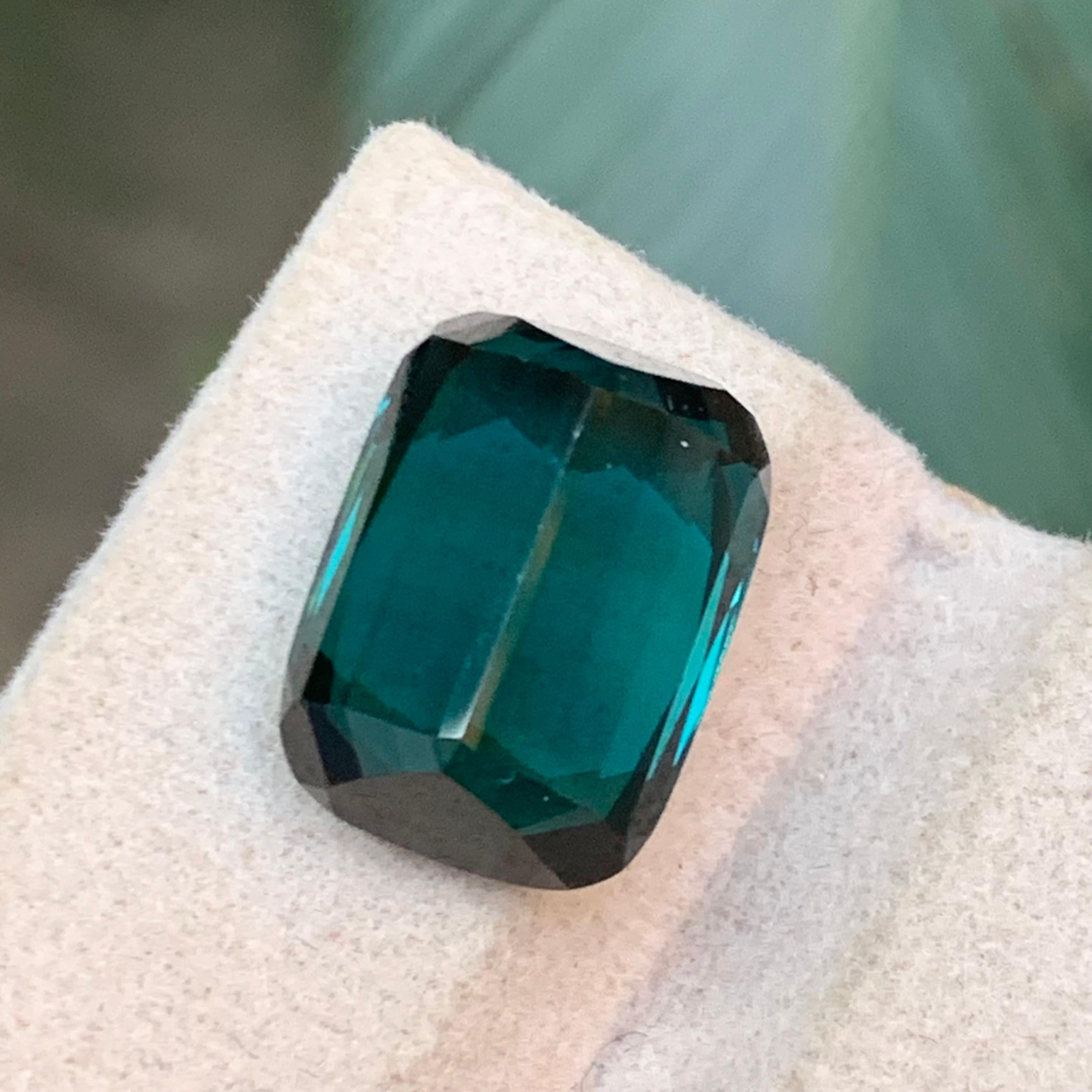 Taille coussin Bague en tourmaline naturelle bleu indicolite foncé taille coussin 10 carats en vente