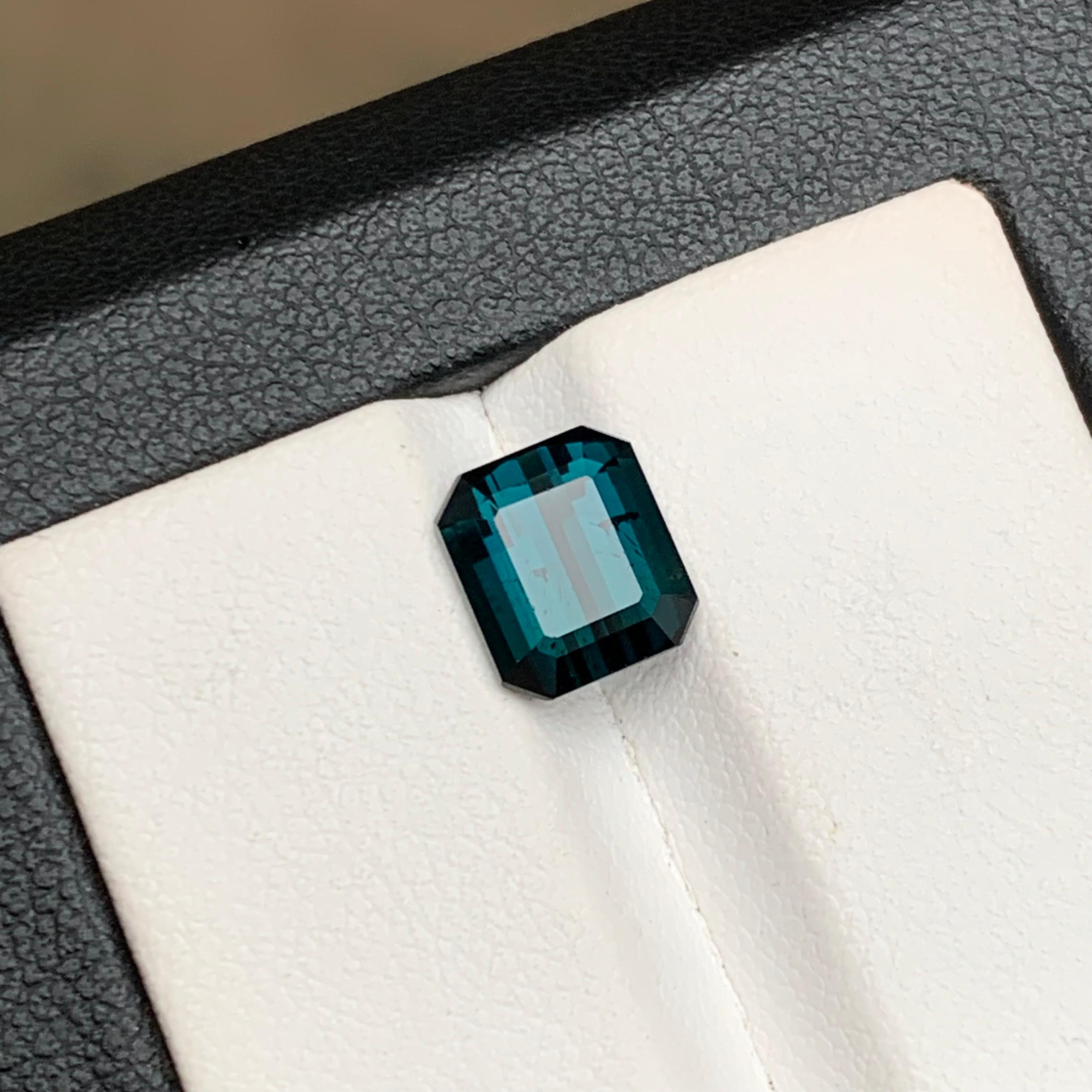 Contemporary Darkish Indicolite Blue Natural Tourmaline Ring Loose Gemstone 2.65 Ct Jewelry For Sale
