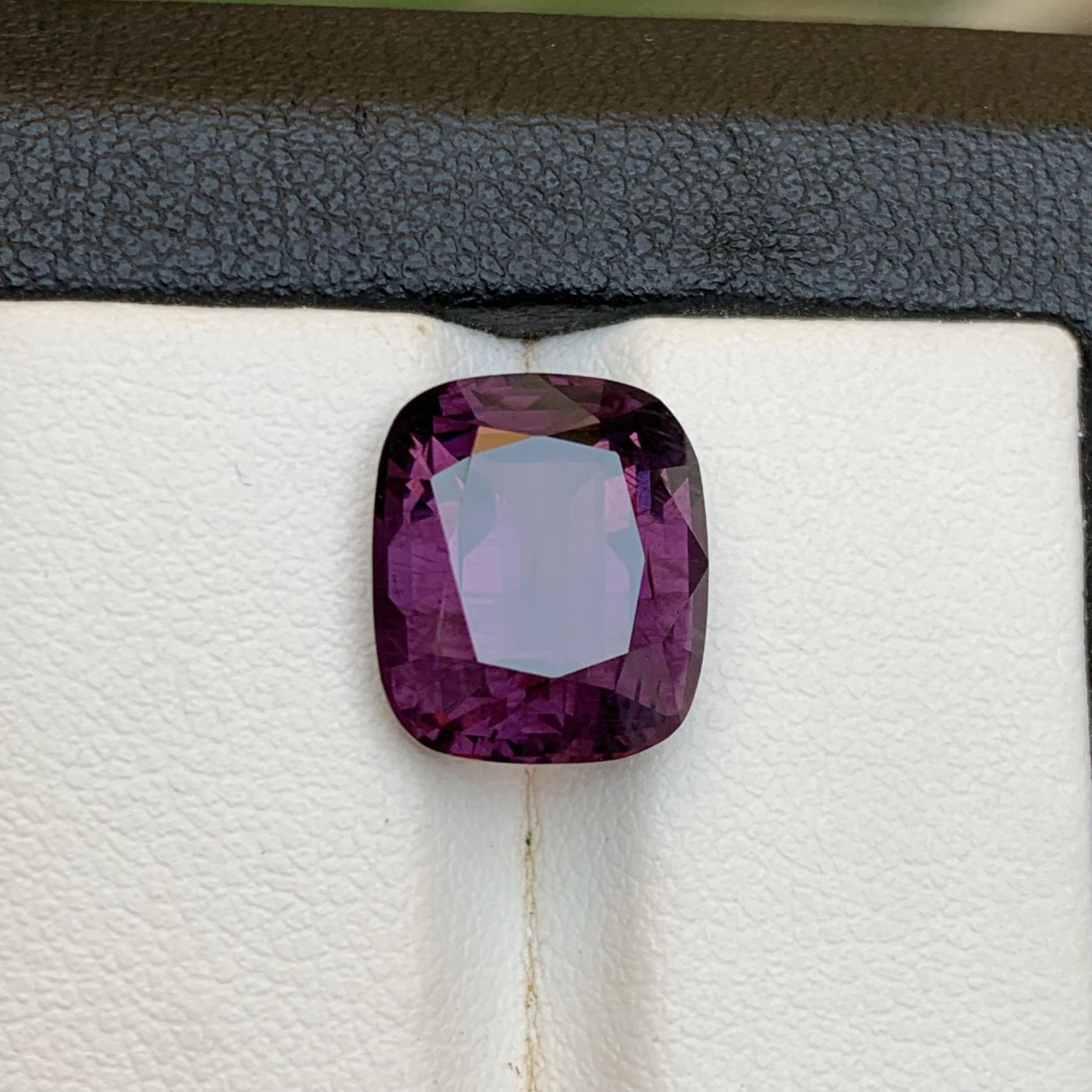 Spinello viola scuro da 8,20 carati, pietra naturale sfusa con taglio a cuscino dalla Birmania in vendita 5
