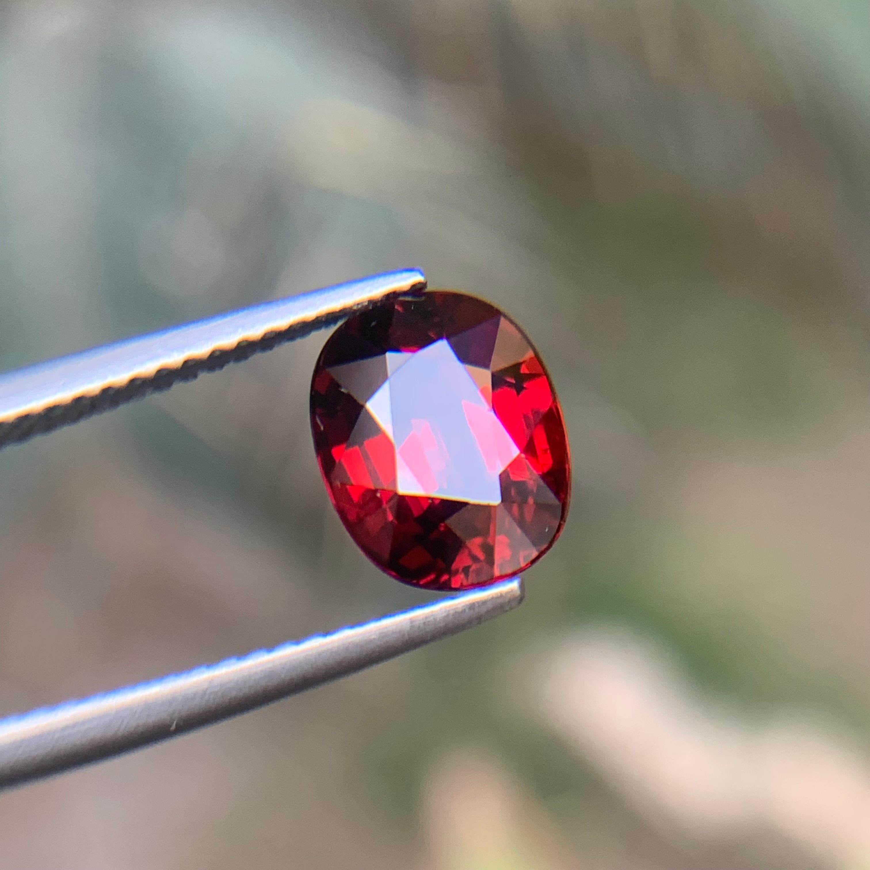 Darkish Red Rhodolite Garnet 3.12 Ct Natural Loose Gemstone Oval Cut for Ring For Sale 6