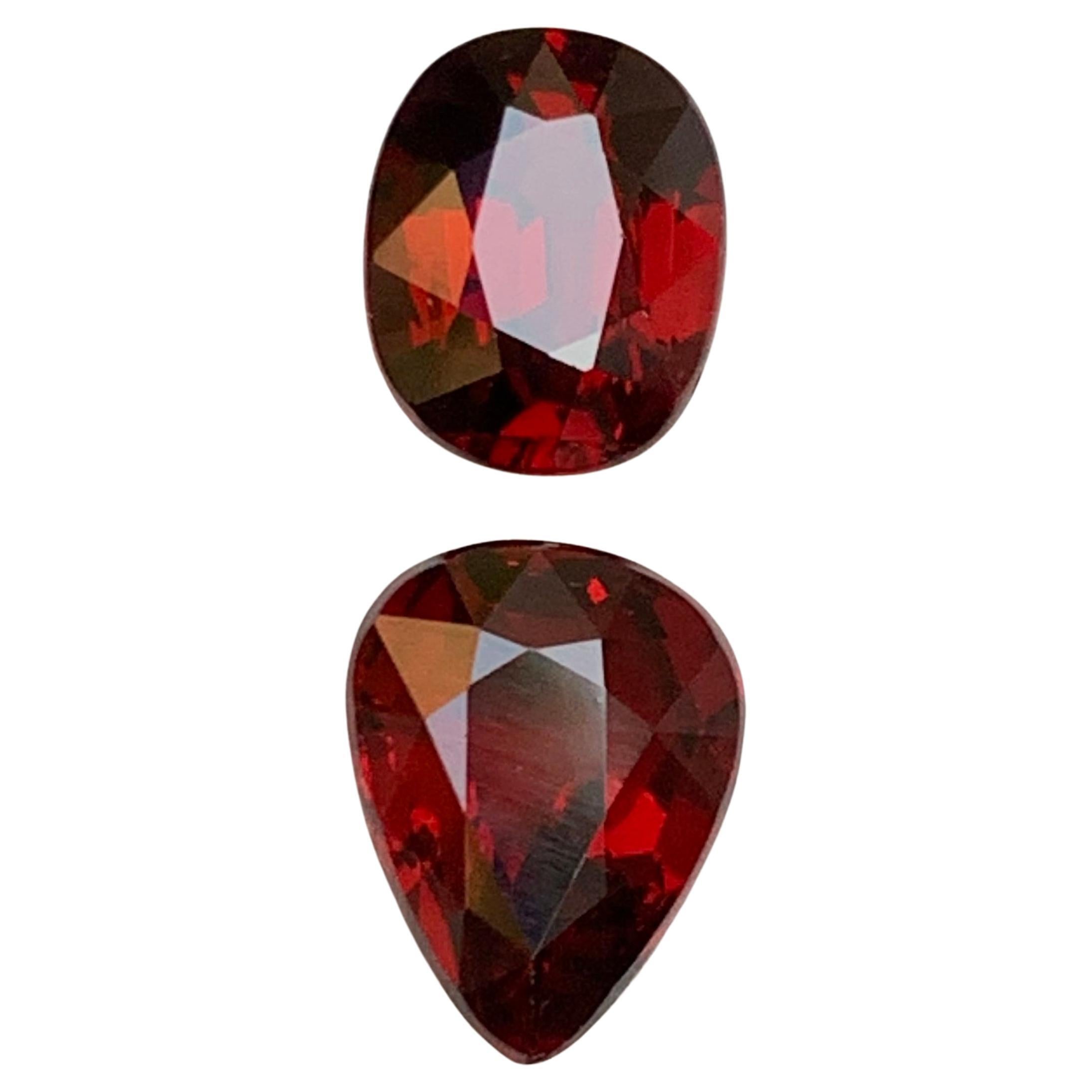 Granato rodolite rosso scuro 7,13 carati Nature Gemme sfuse ovali e a pera