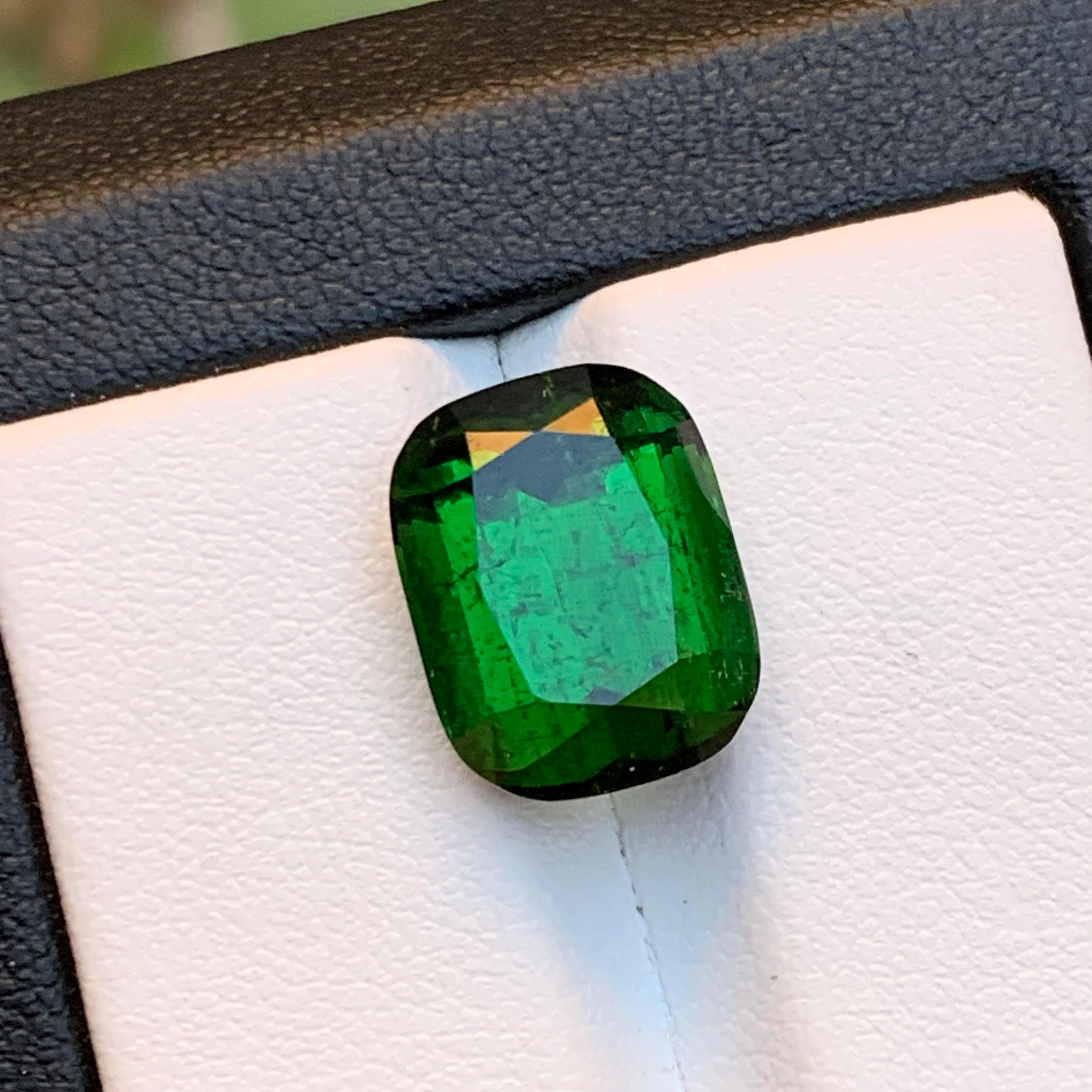 Darkish Rich Green Natural Tourmaline Loose Gemstone for Ring, Necklace Pendant, Bracelet or any other Jewelry Setting-Cushion Cut!!

💎 GEMSTONE TYPE: Tourmaline
⚖️ WEIGHT: 9.25 Carats
🪚 SHAPE & CUT: Cushion Cut
📏 SIZE (MM): 13.28 x 10.40 x