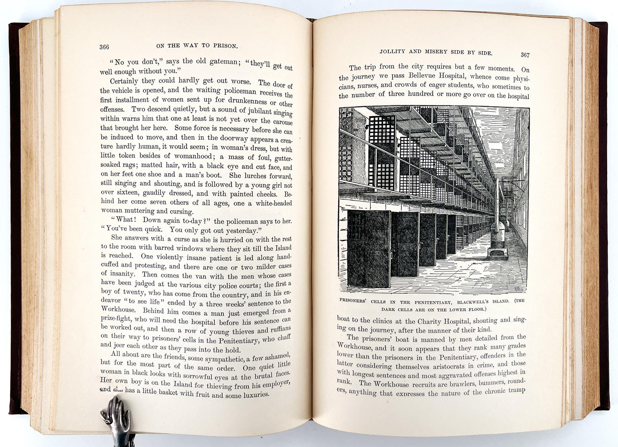 Buio e luce del giorno, o luci e ombre della vita di New York di Helen Campbell in vendita 8