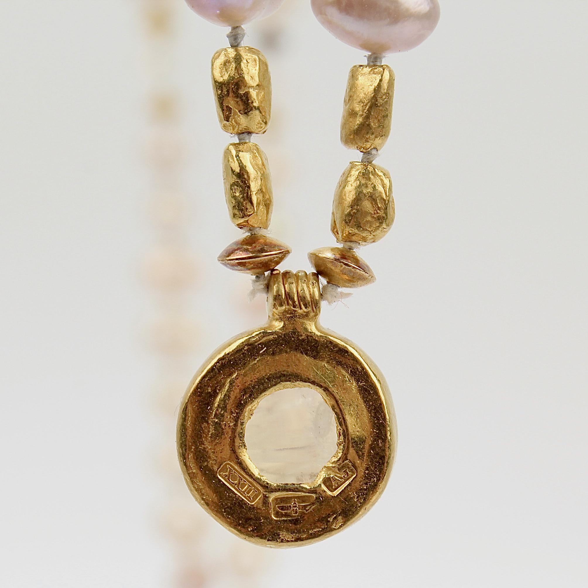 Darlene de Sedle Pearl 22 Karat Gold and Moonstone Necklace In Good Condition In Philadelphia, PA