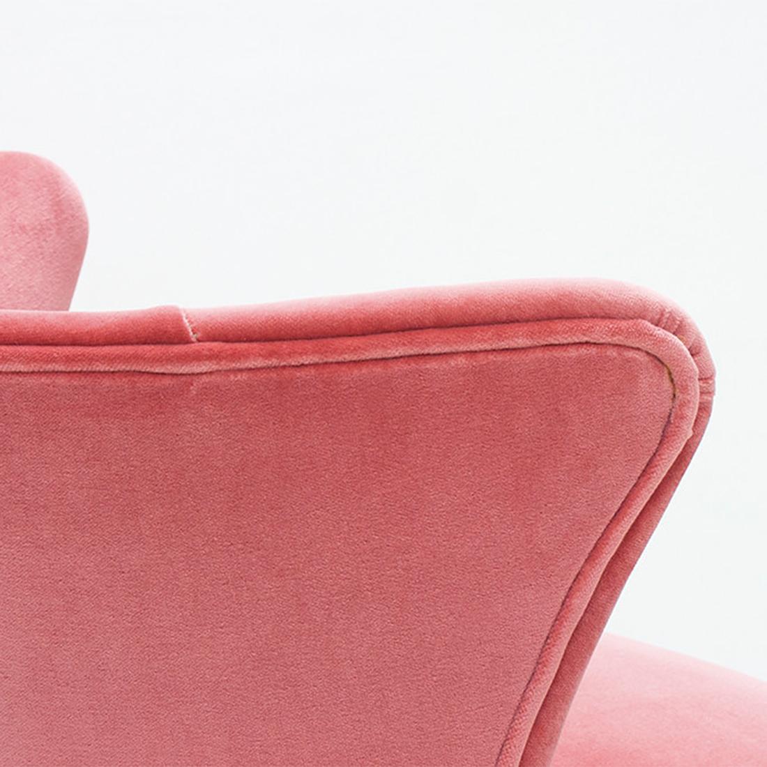Darling Chair with Ruby Pink Velvet In New Condition For Sale In Paris, FR