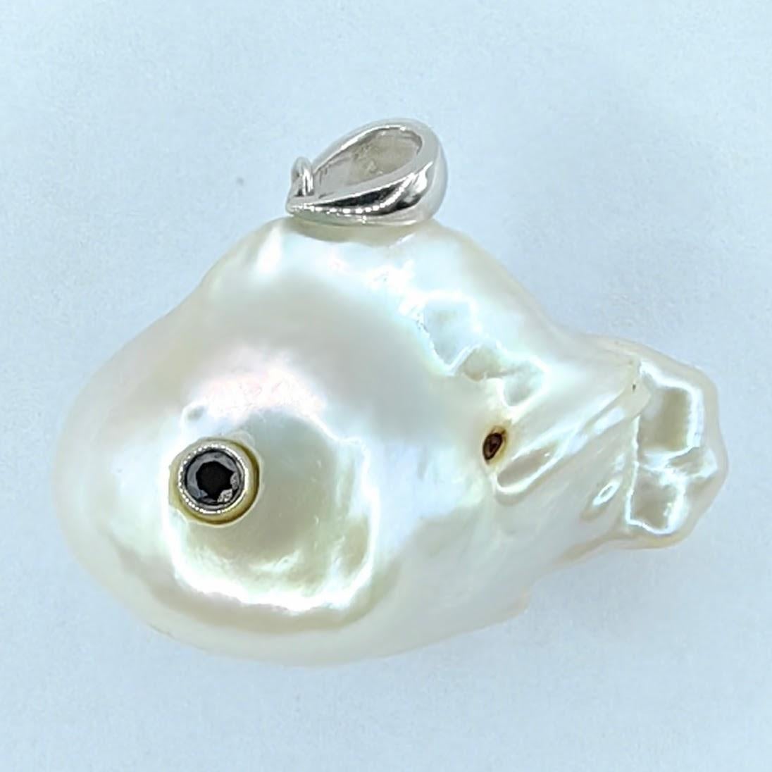 Brilliant Cut Darling Fish: Black Diamond Baroque Pearl Fish Pendant in 18K White Gold For Sale