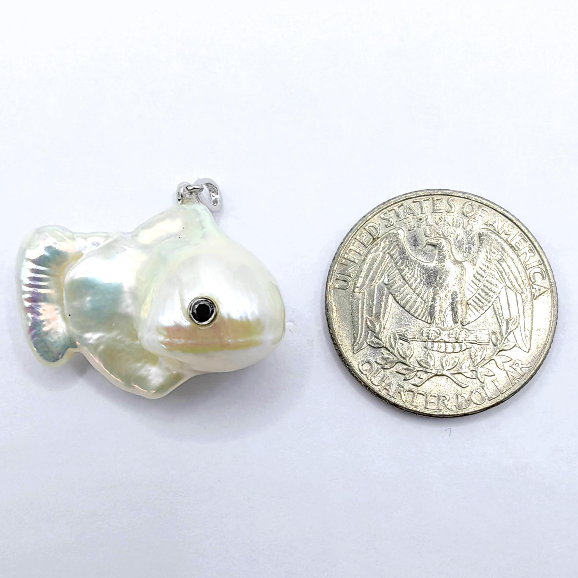Darling Fish: Black Diamond Baroque Pearl Pendant in 18K White Gold For Sale 3