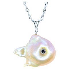 Darling Fish XL: Black Diamond & Golden Pink Baroque Pearl 18K Gold Fish Pendant