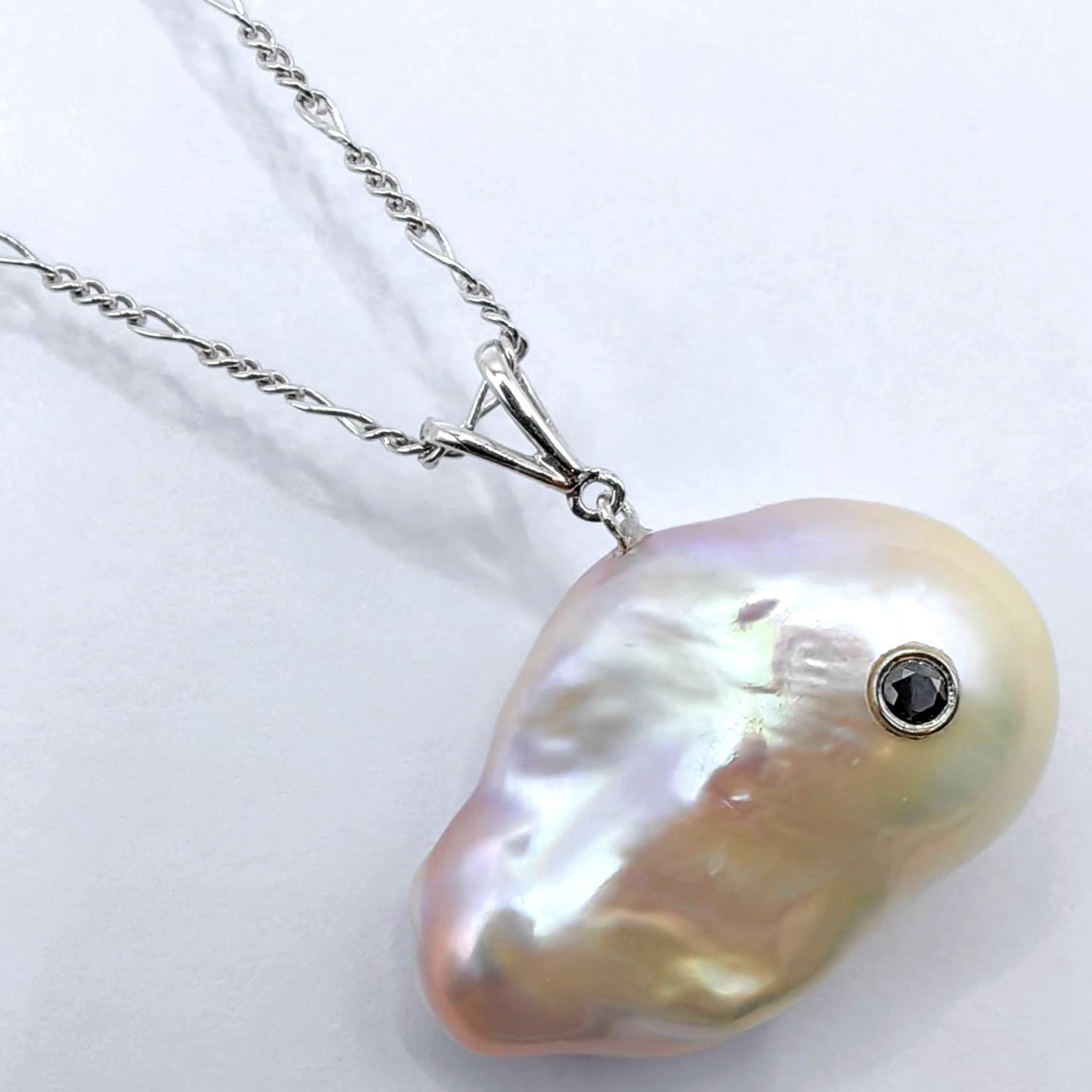 Brilliant Cut Darling Fish XL : Black Diamond Pink Champaign Baroque Pearl 18K Gold Pendant For Sale