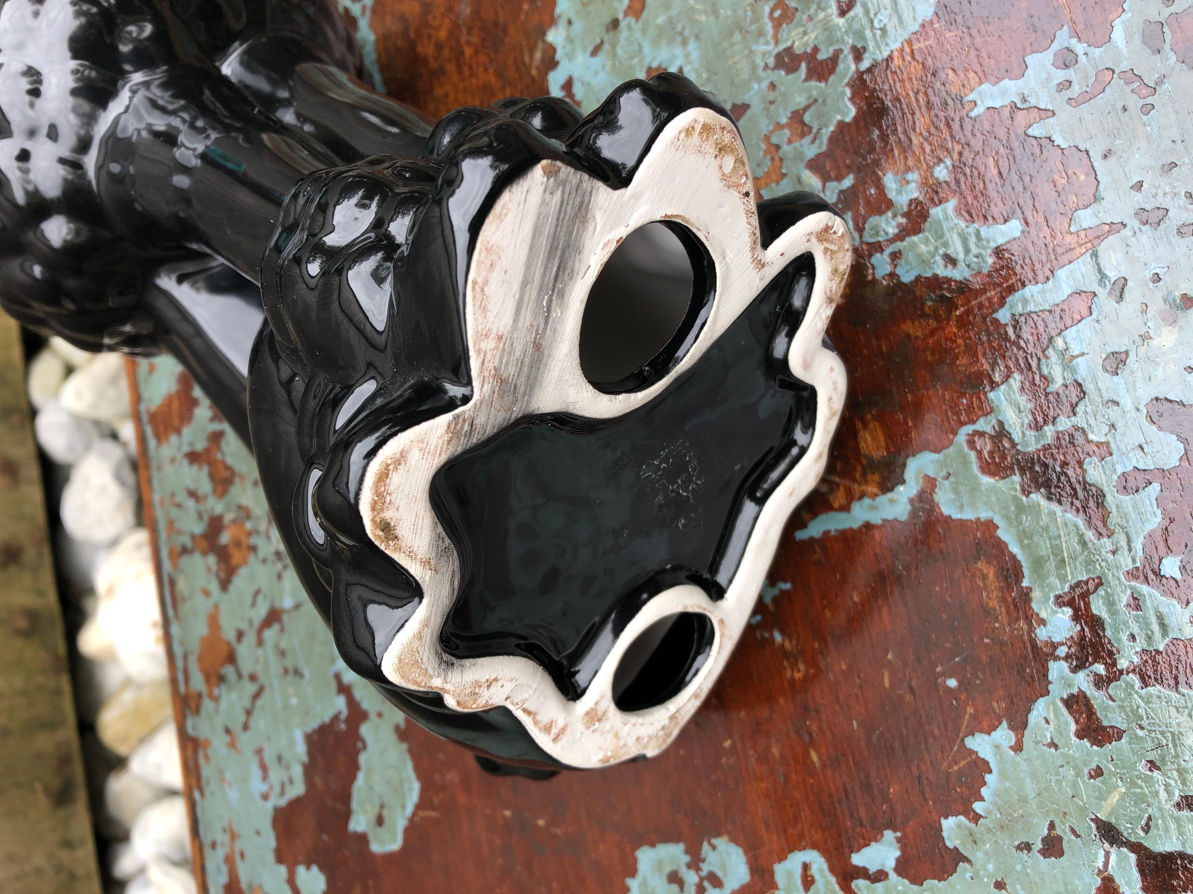 Große schwarze Porzellanpoodle-Skulptur von Sterling 5
