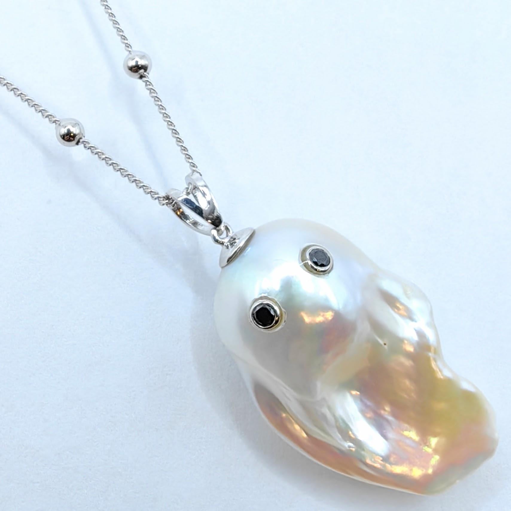 Darling Phantom: Black Diamond Baroque Pearl Ghost Pendant in 18K White Gold In New Condition In Wan Chai District, HK