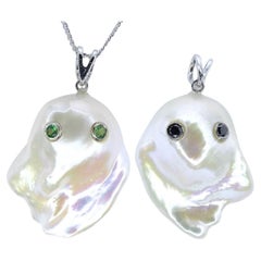 Darling Phantom Gemini : Pendentif en tsavorite et diamant noir avec perle fantôme à deux faces