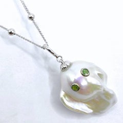 Darling Phantom: Tsavorite Baroque Pearl Ghost Charm & Pendant in 18K White Gold