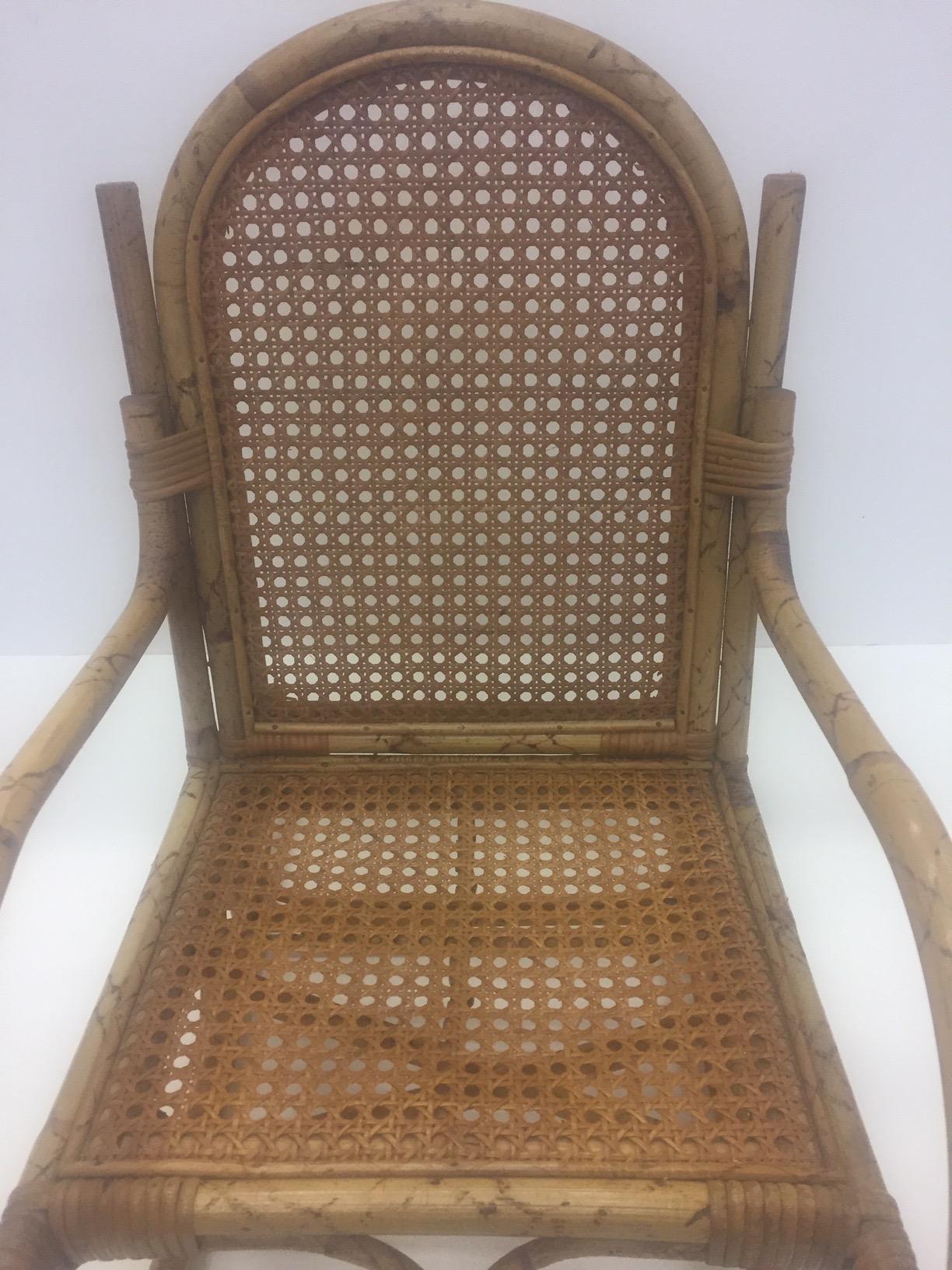 Darling Rattan Child's Rocking Chair In Excellent Condition For Sale In Hopewell, NJ