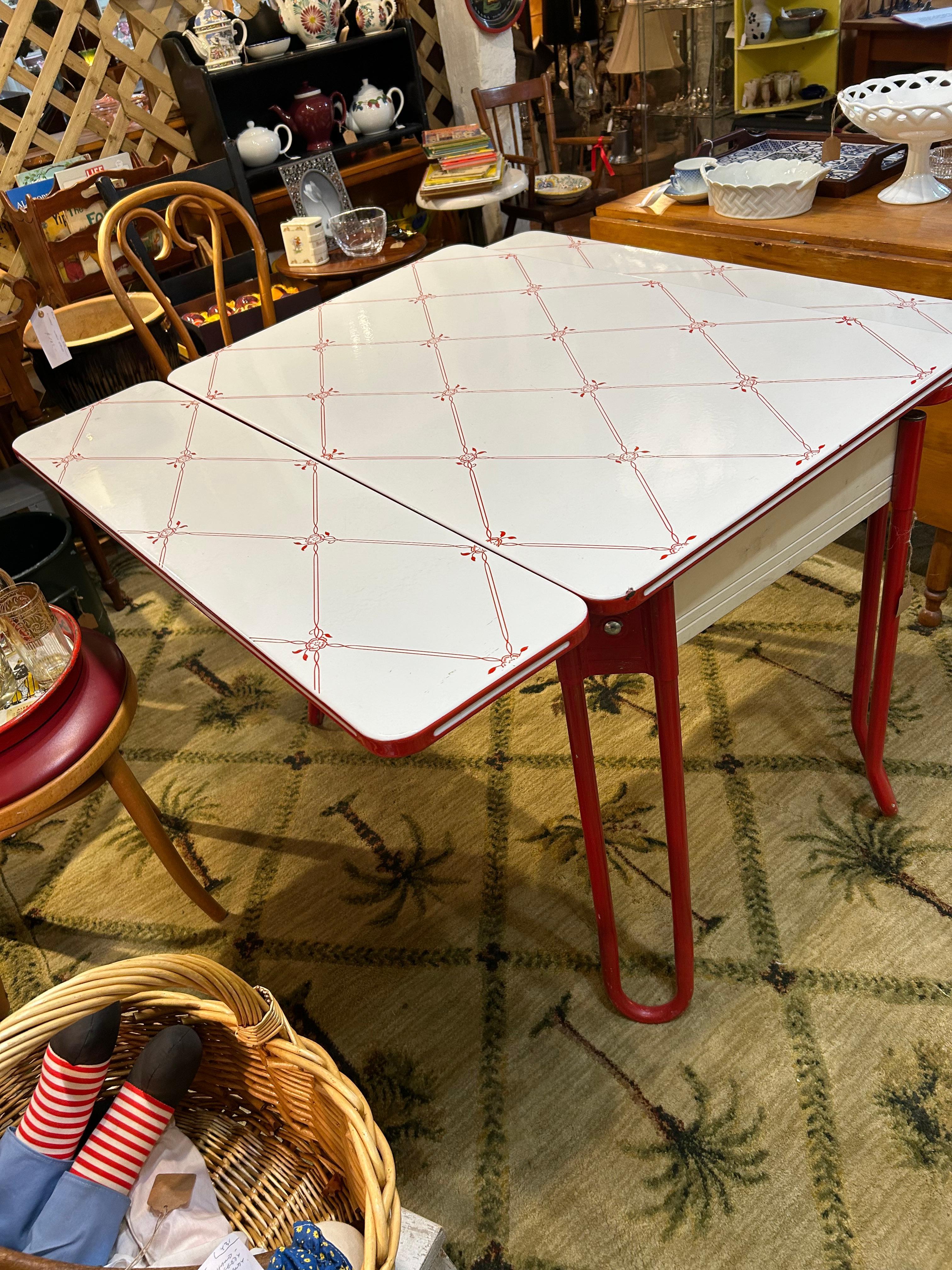 Metal Darling Retro Red & White Enamel Breakfast Table