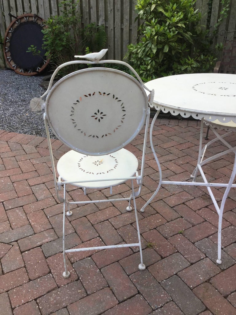 Darling Vintage Outdoor Bistro Table and Chairs at 1stDibs