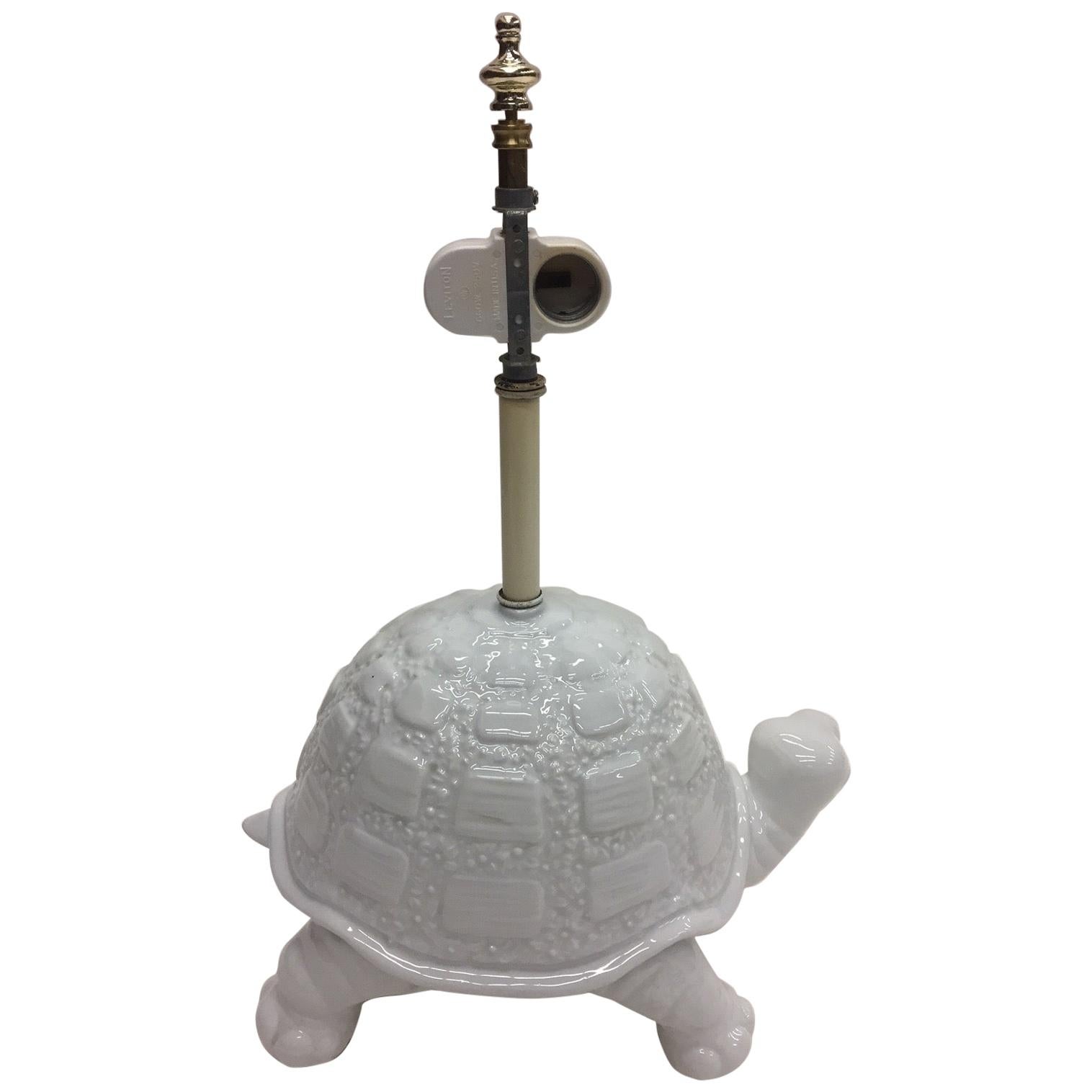 Darling White Ceramic Turtle Lamp For Sale