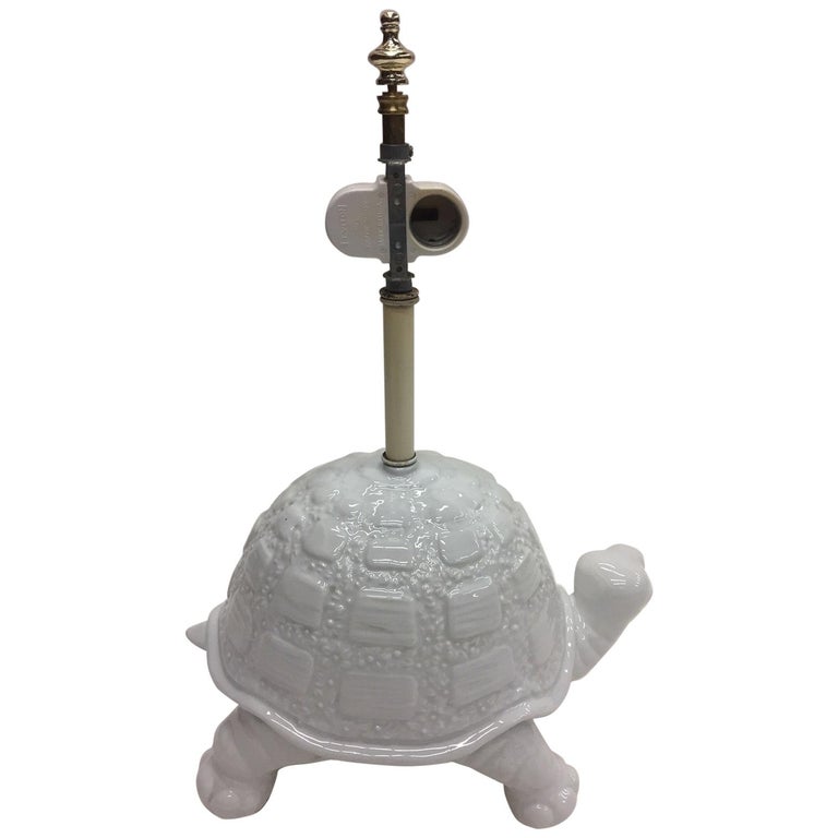 Darling White Ceramic Turtle Lamp For Sale at 1stDibs