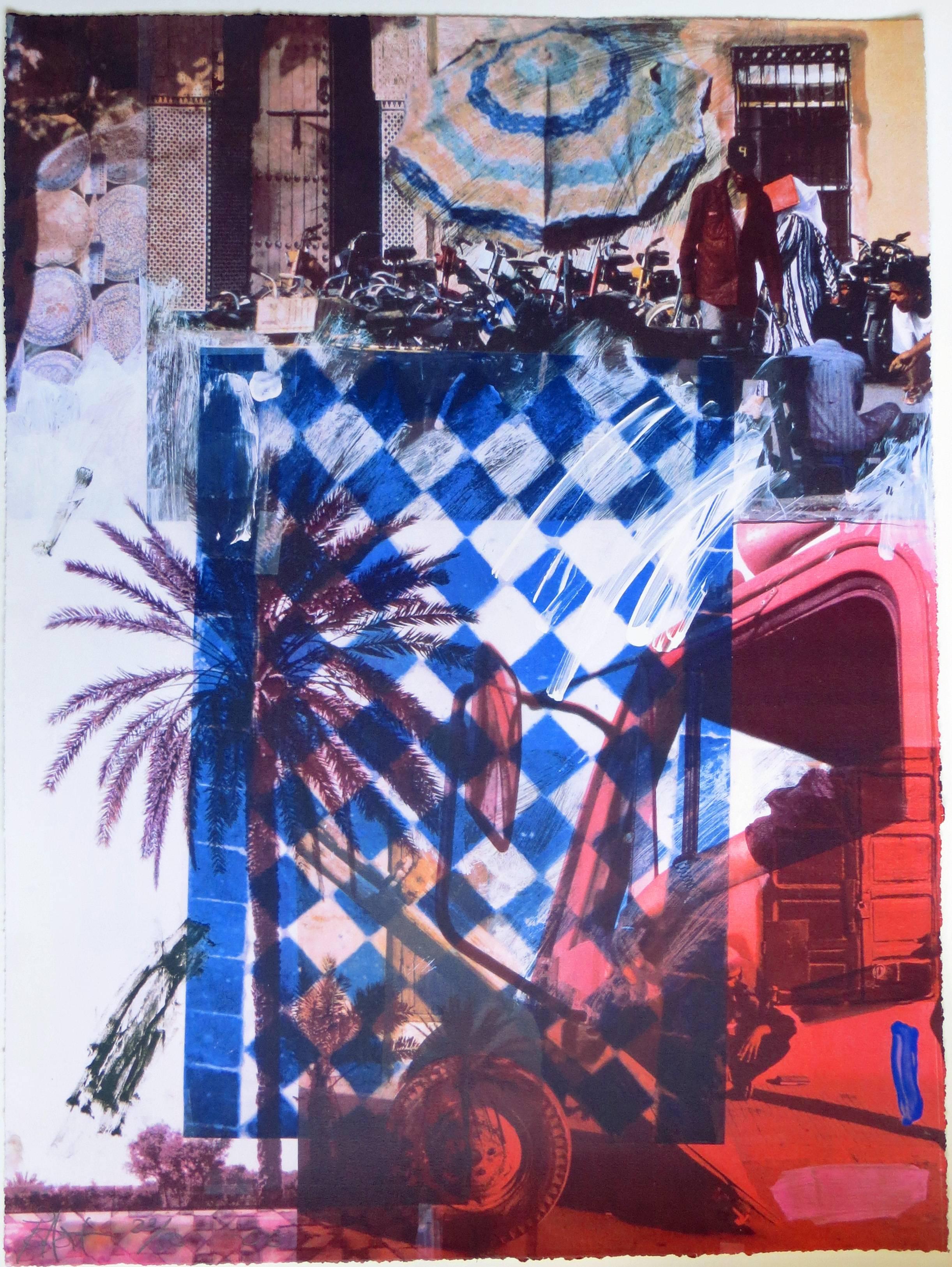 Dieser beeindruckende 12-Farben-Siebdruck ist von Darryl Pottorf  (1952- ) Der Druck trägt den Titel "Truck Stop de Marra Kech". Gedruckt und veröffentlicht wurde es im Jahr 2000 vom bekannten Künstleratelier A.E.L., einem Verlag für Kunstdrucke und
