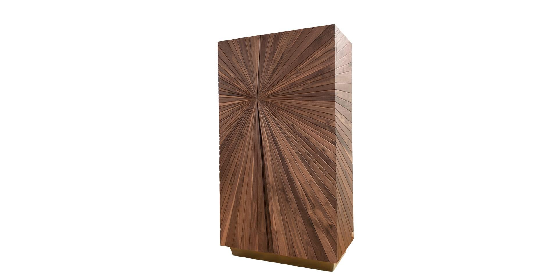 The Darvaza crater is well represented in the cabinet's details. The comtemporary piece is totally handmade, since the wood work, piece by piece application. Designers use Darvaza as a cabinet or as a bar in contemporary interiors.