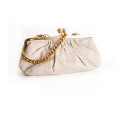 Daslu, beige quilted leather wallet clutch