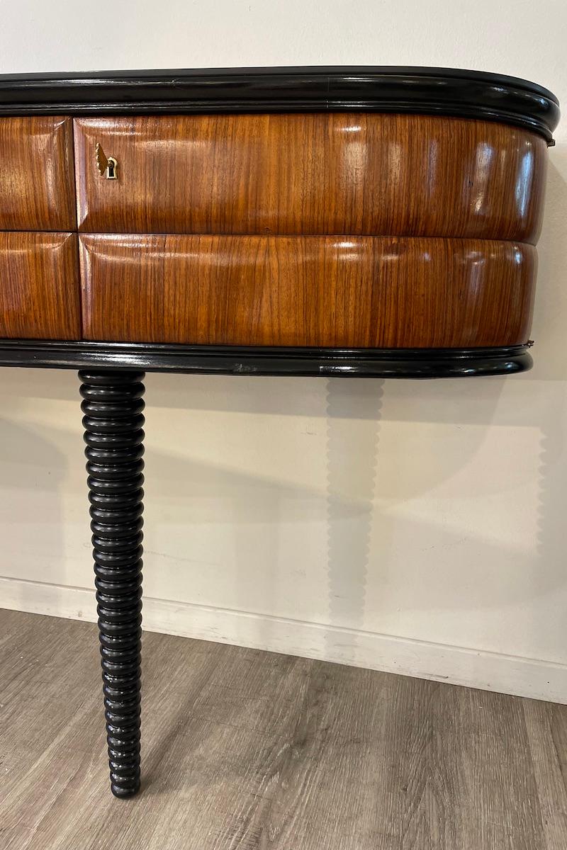 Console Dassi Design in Wood con maniglie in vetro e chiavi in ottone in vendita 1
