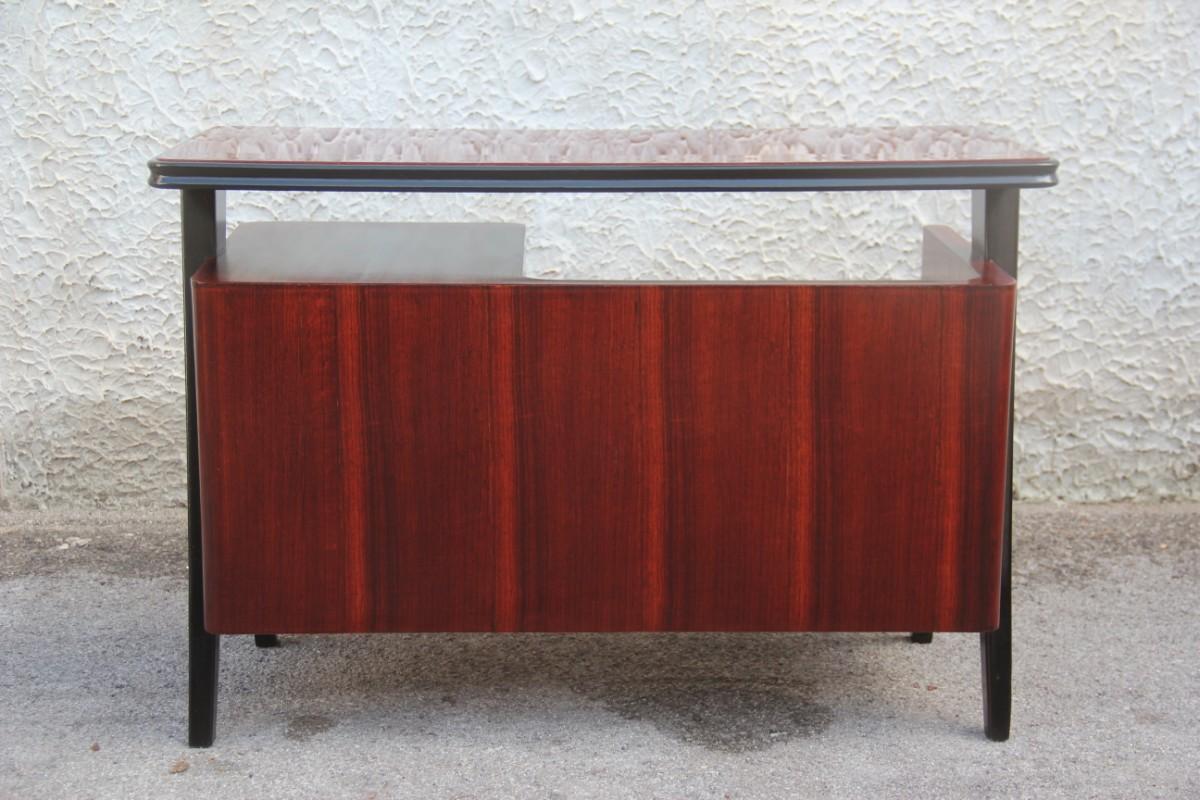 Dassi Desk walnut Mid-Century Modern Brass Minimal Scultural 1950s Italian  For Sale 8